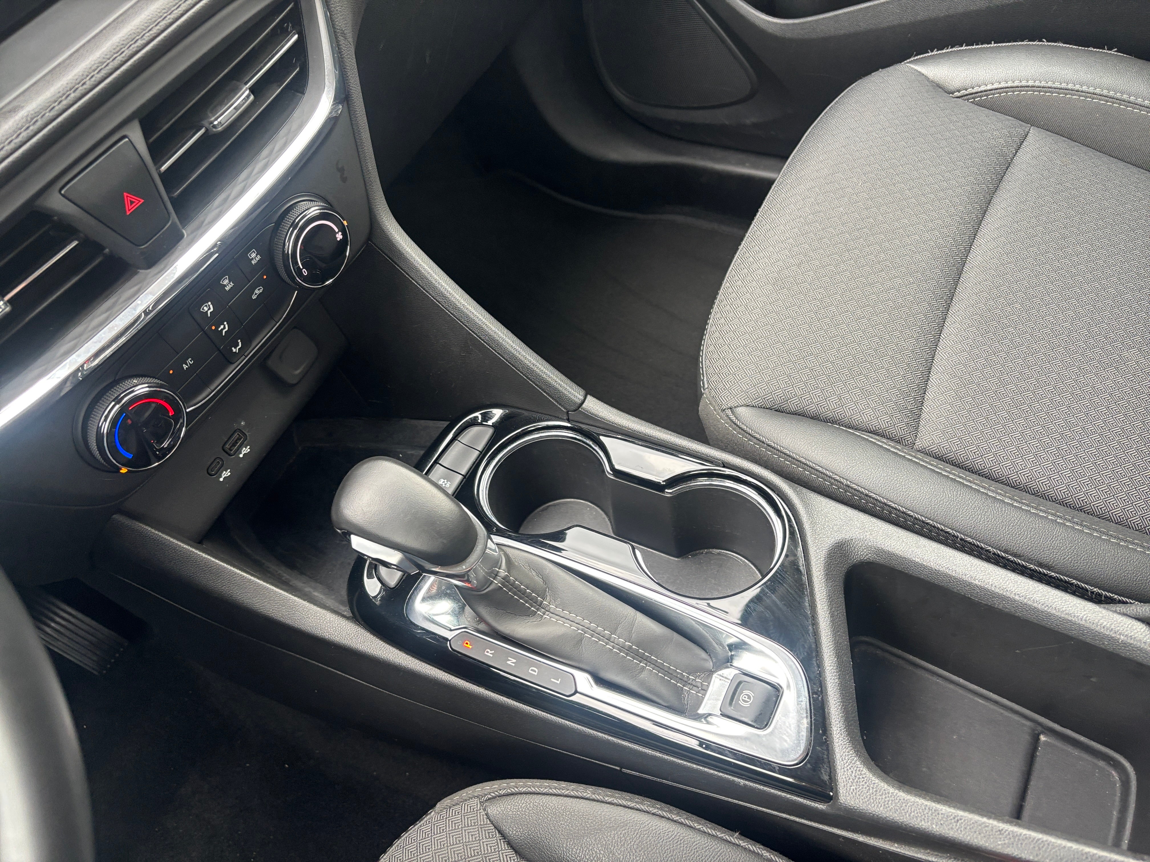 2025 Buick Encore GX Preferred - Photo 4