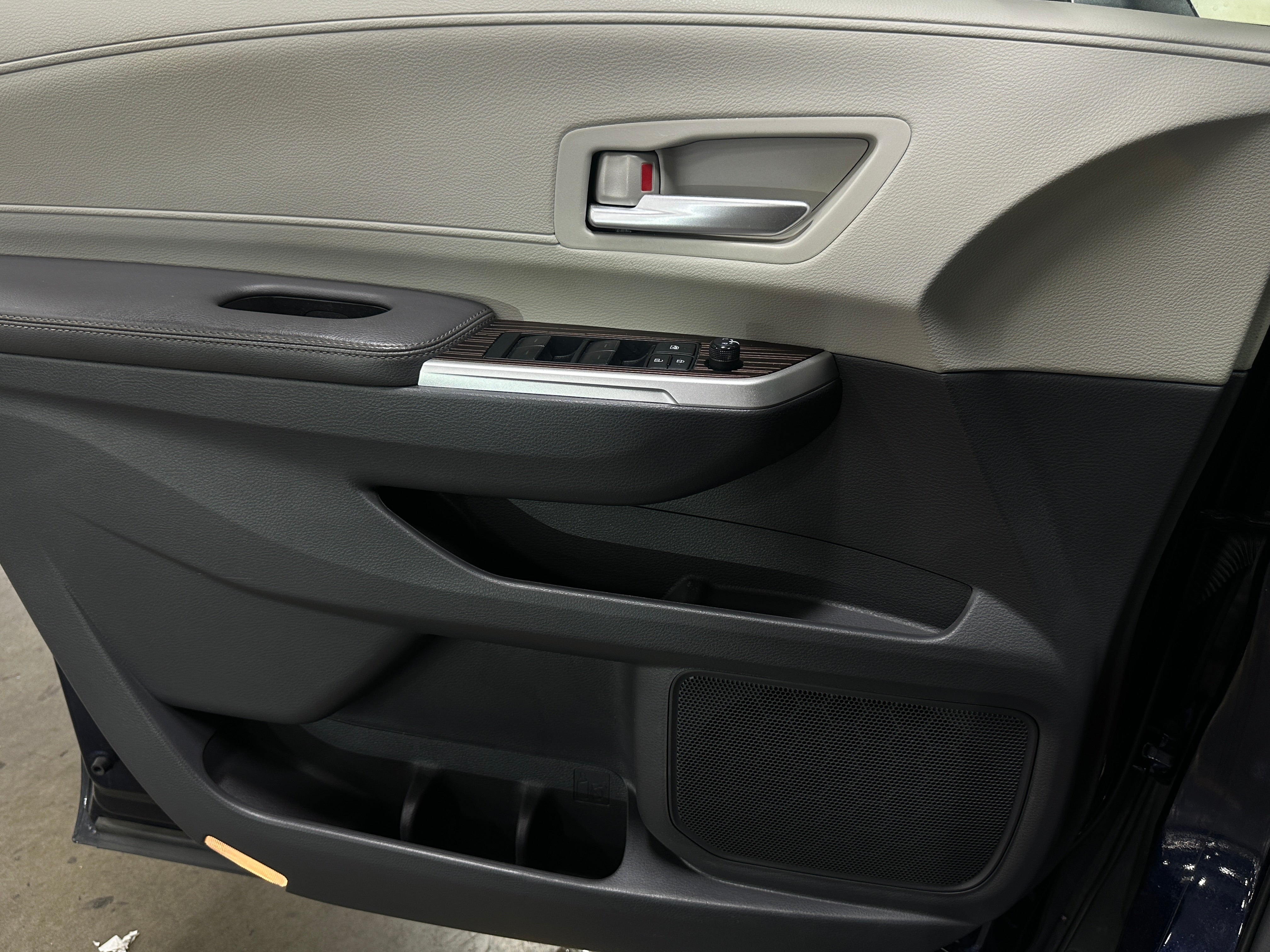 2023 Toyota Sienna