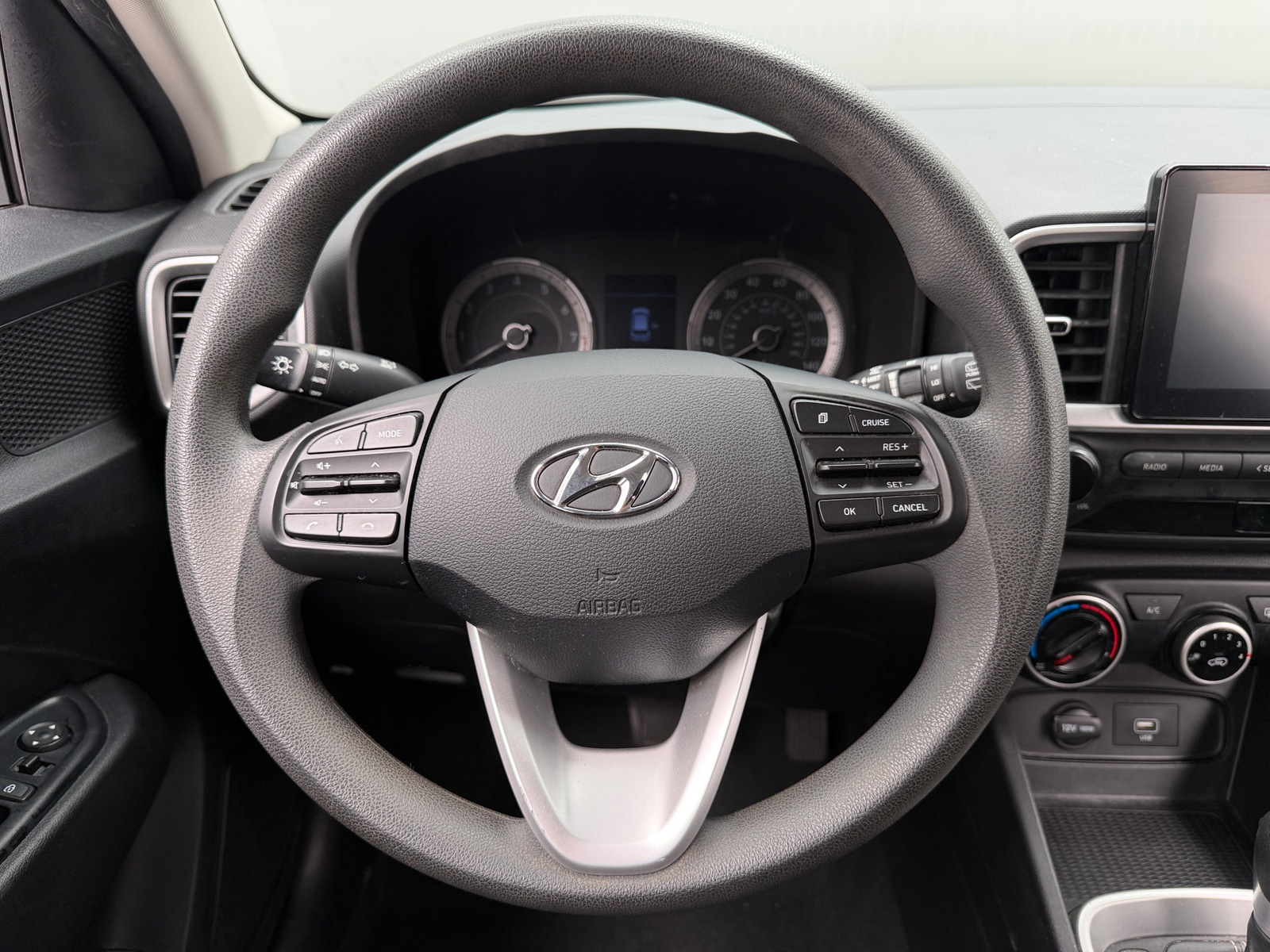 Thumbnail: 2020 Hyundai Venue - 5