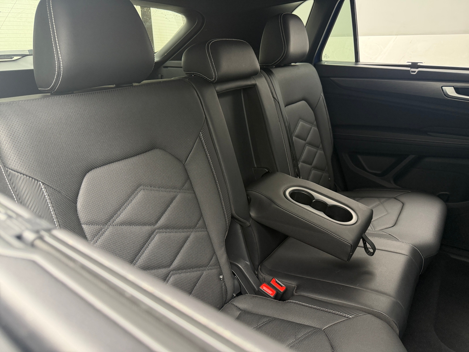 Thumbnail: 2026 Volkswagen Atlas - 5