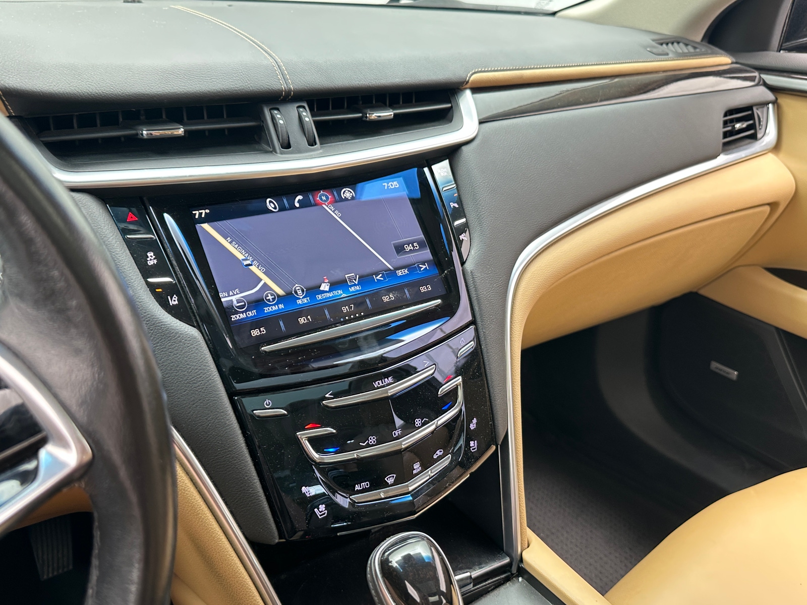 Thumbnail: 2014 Cadillac XTS - 3
