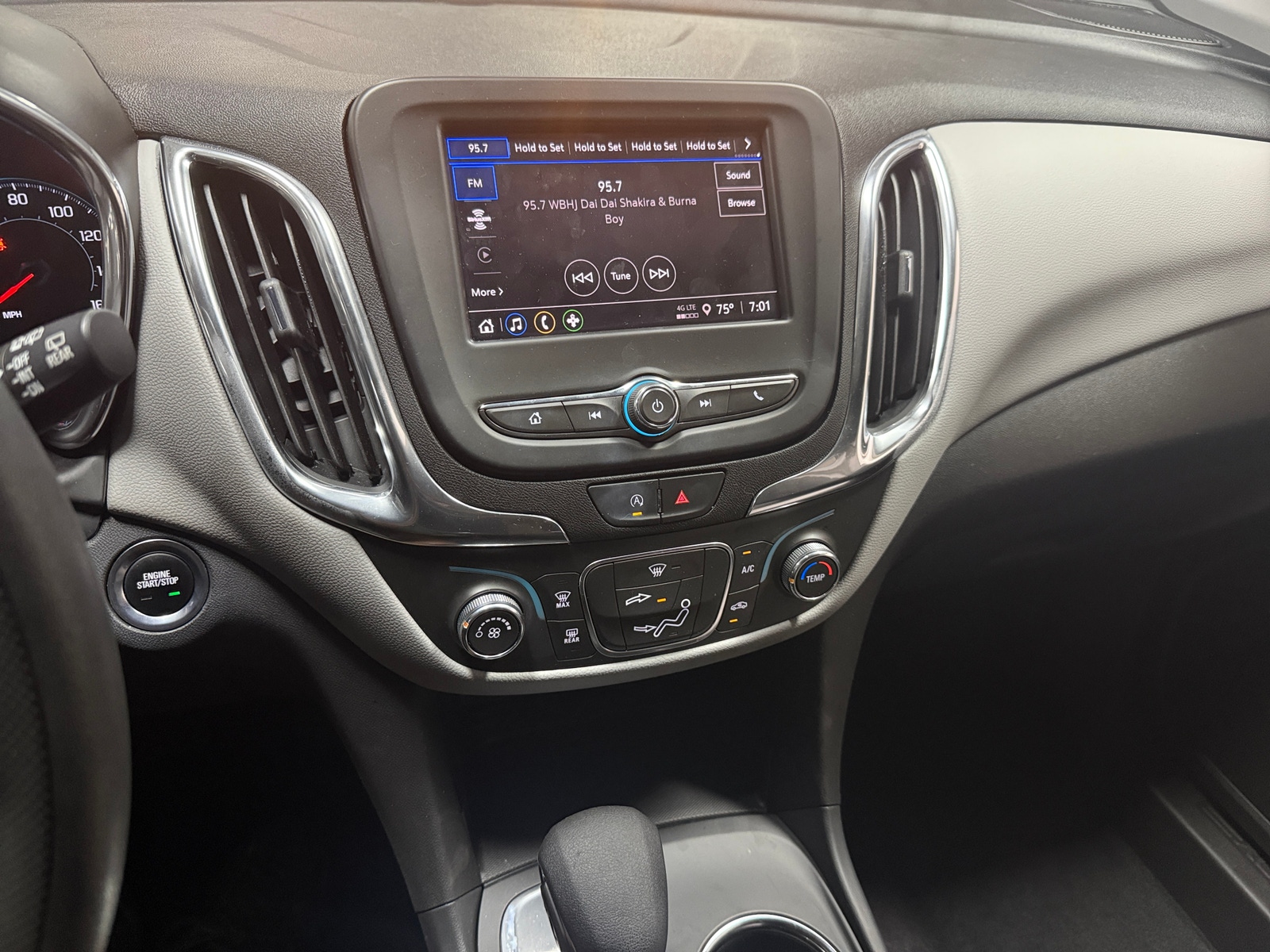 Thumbnail: 2024 Chevrolet Equinox - 4