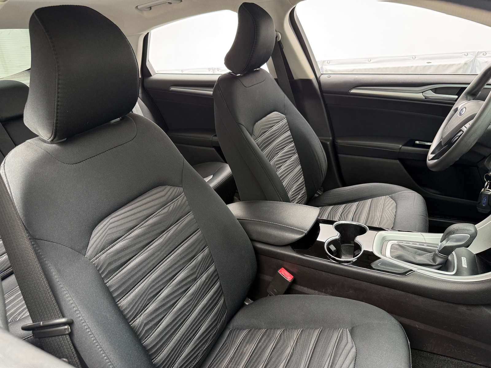 Thumbnail: 2016 Ford Fusion - 2