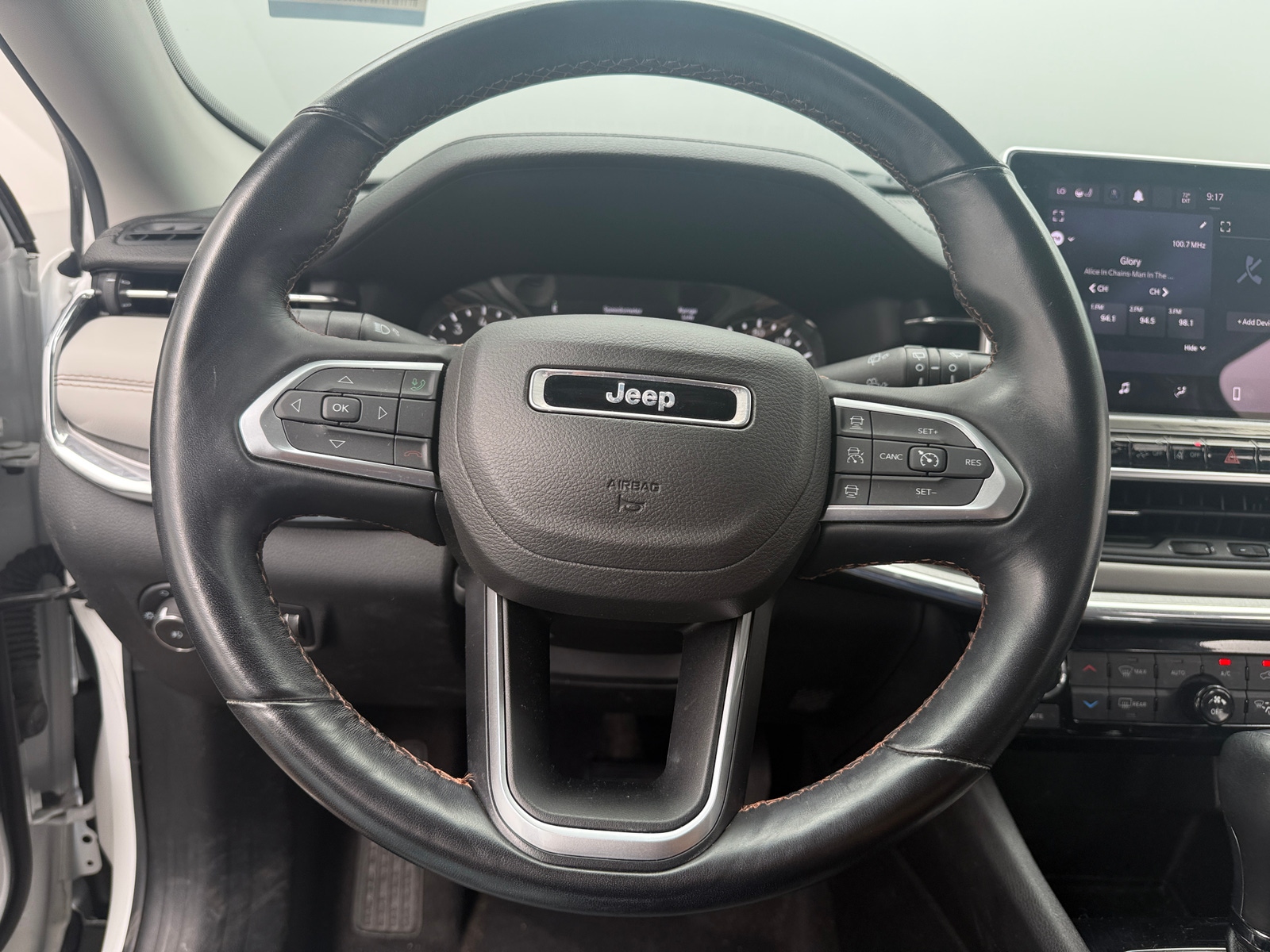 Thumbnail: 2022 Jeep Compass - 4