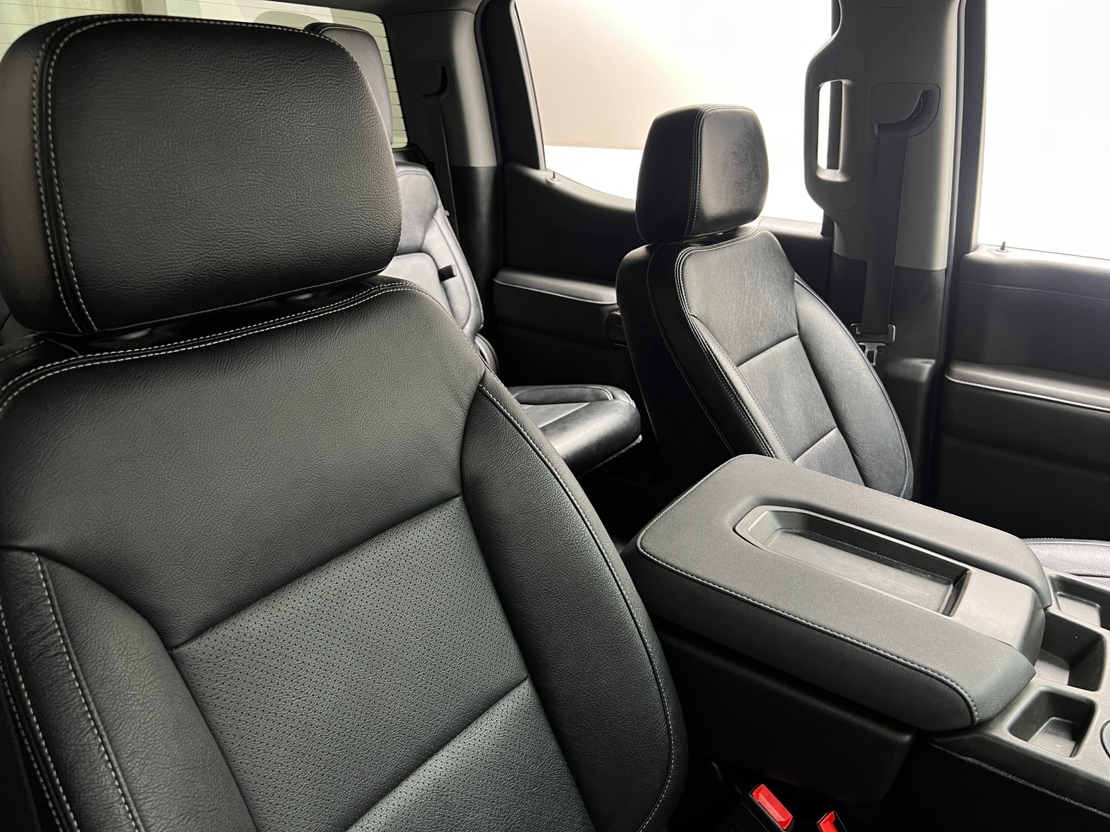 Thumbnail: 2022 GMC Sierra 1500 - 2