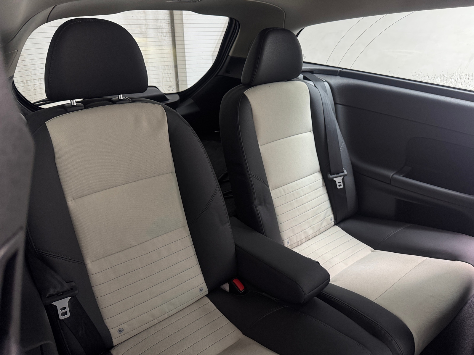 Thumbnail: 2012 Volvo C30 - 6