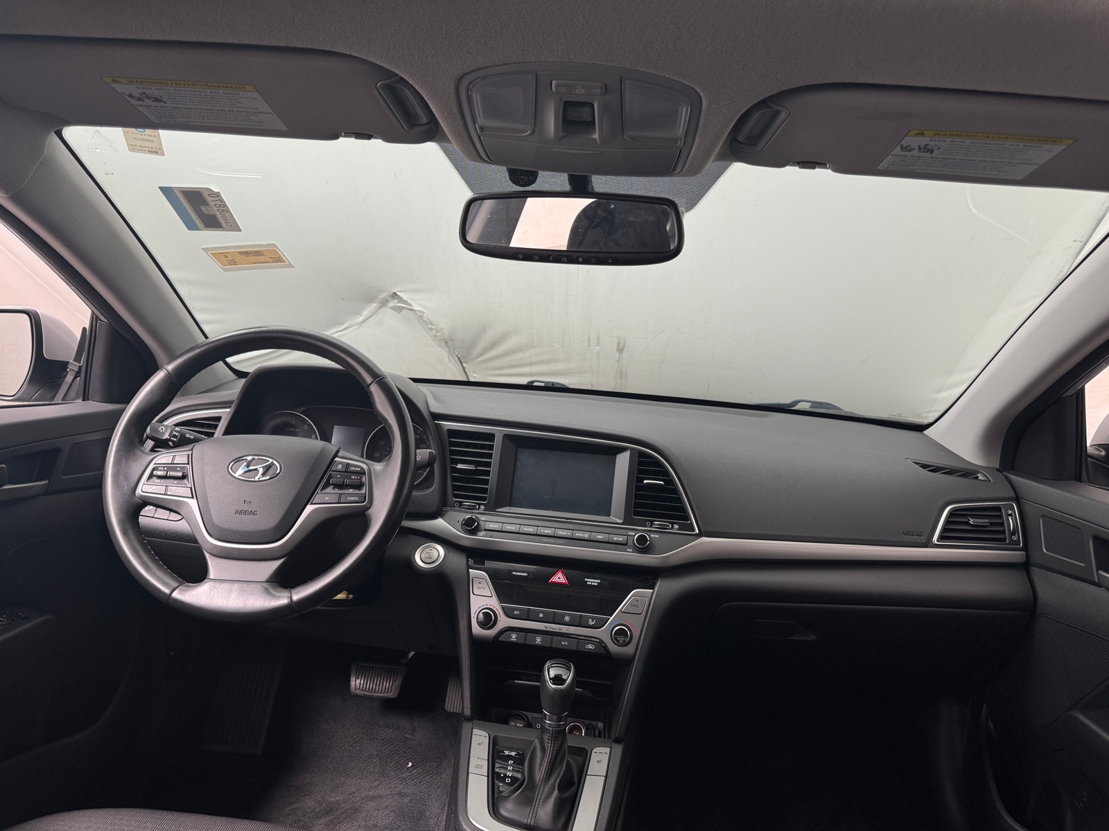 Thumbnail: 2018 Hyundai Elantra - 3