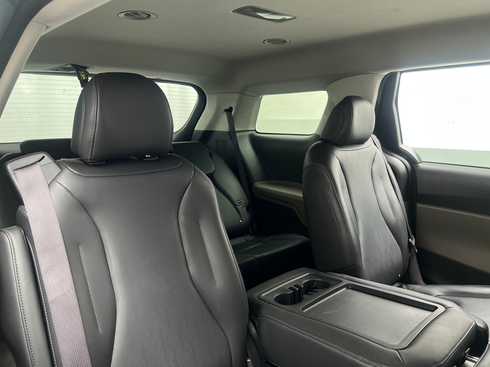Thumbnail: 2025 Kia Carnival - 5