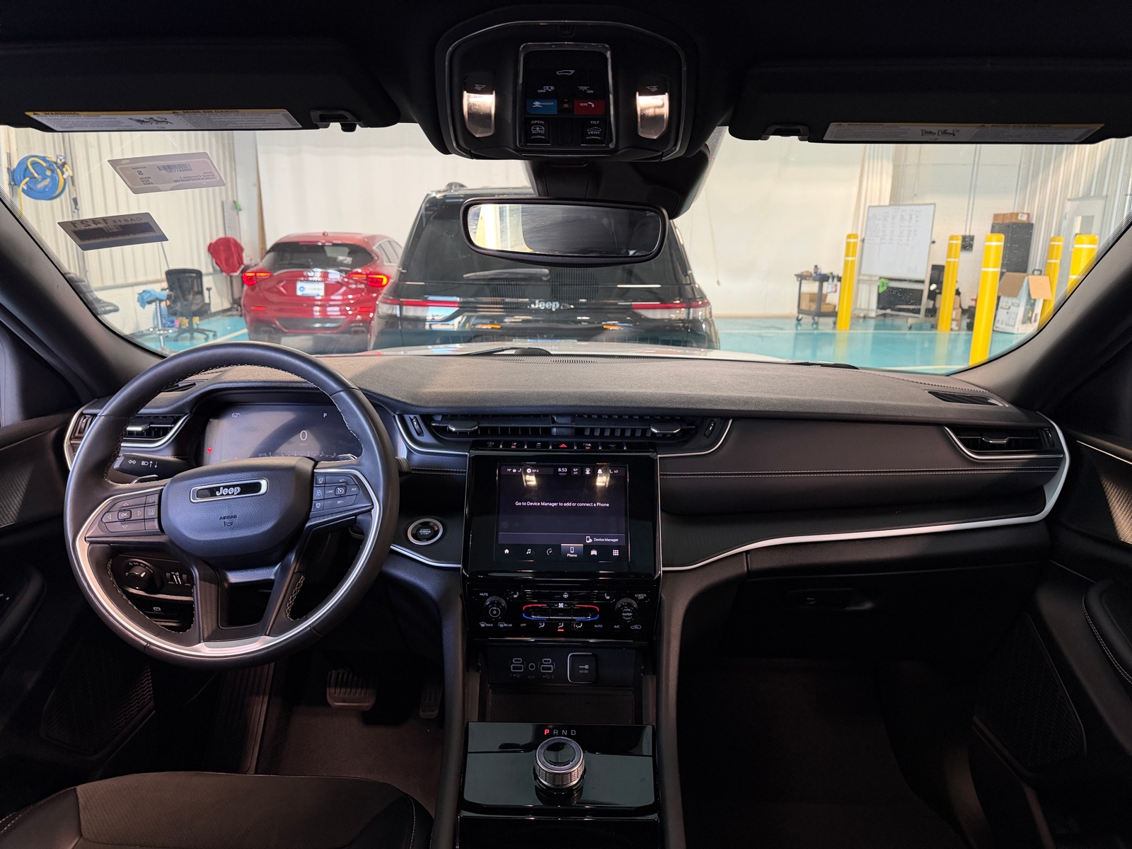 Thumbnail: 2023 Jeep Grand Cherokee L - 2