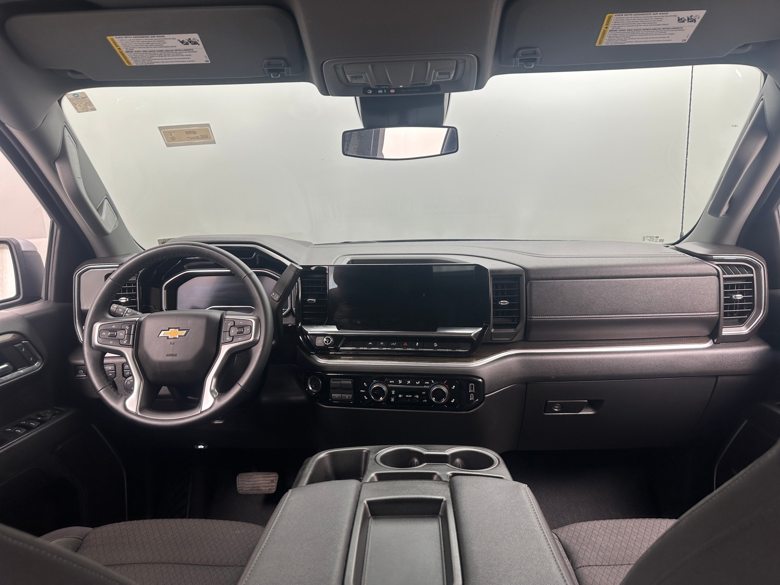 Thumbnail: 2024 Chevrolet Silverado 1500 - 3
