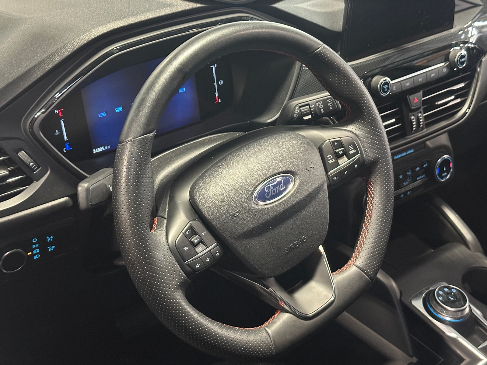 Thumbnail: 2025 Ford Escape - 5