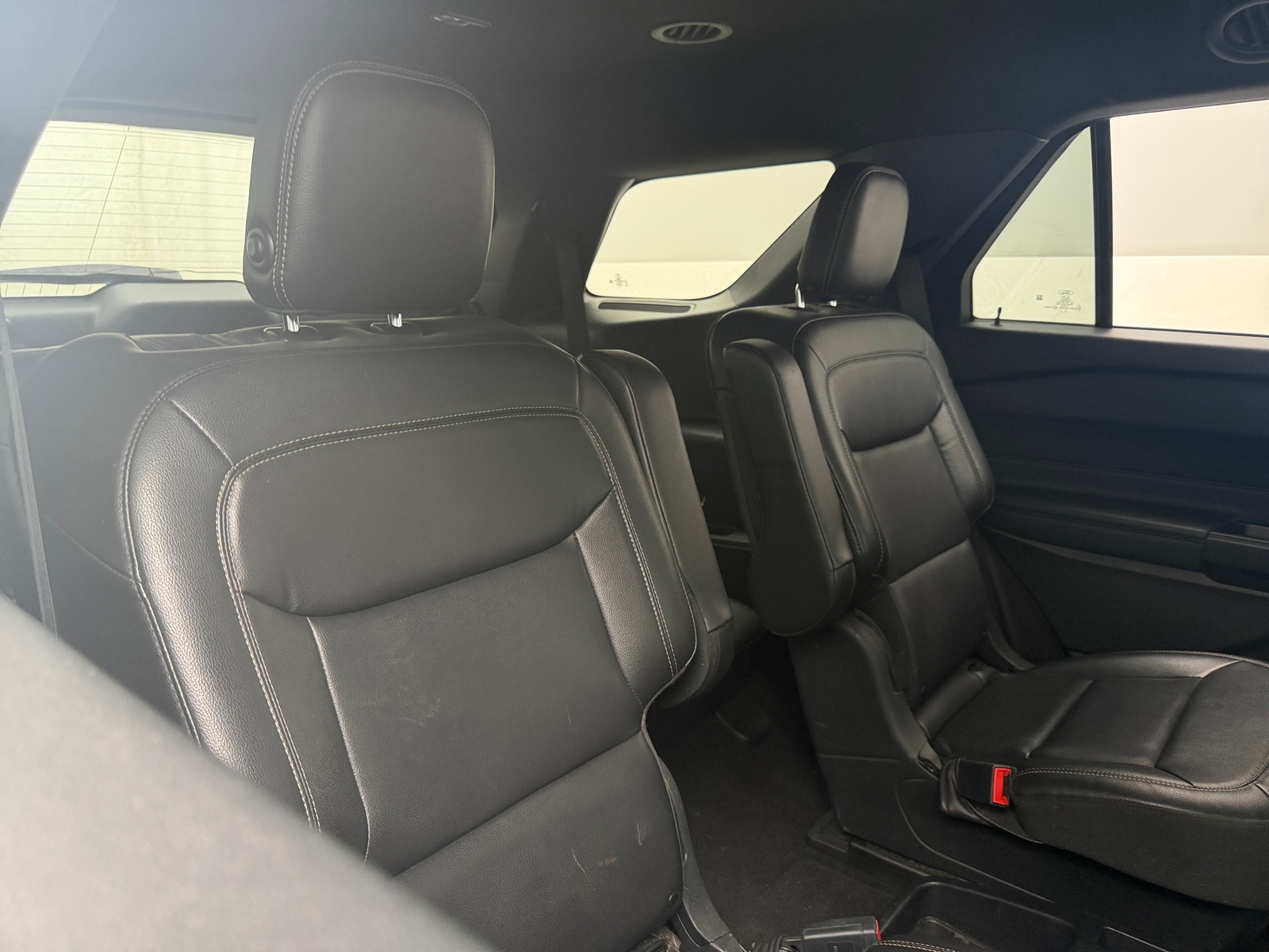 Thumbnail: 2020 Ford Explorer - 5