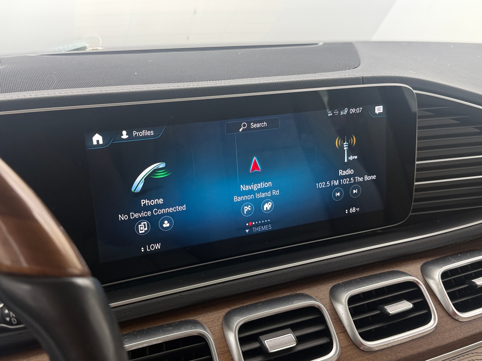Thumbnail: 2021 Mercedes-Benz GLS - 3