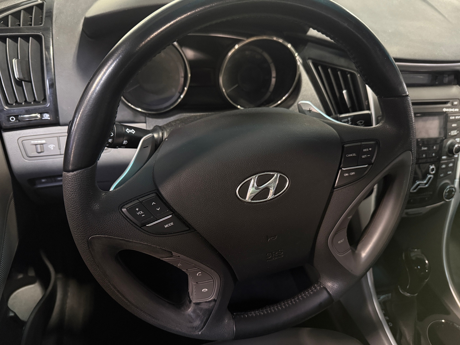 Thumbnail: 2012 Hyundai Sonata - 4