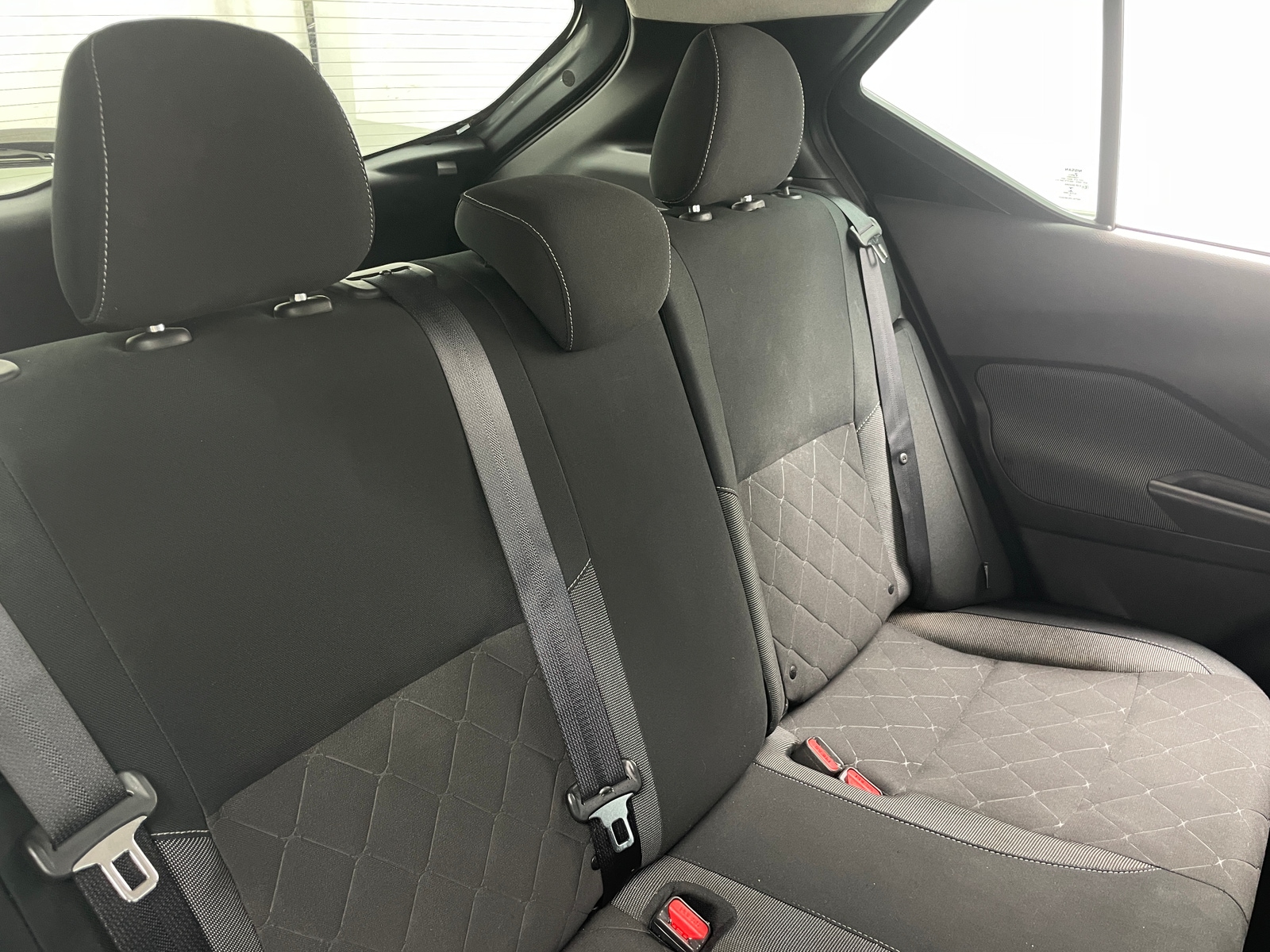 Thumbnail: 2020 Nissan Kicks - 6