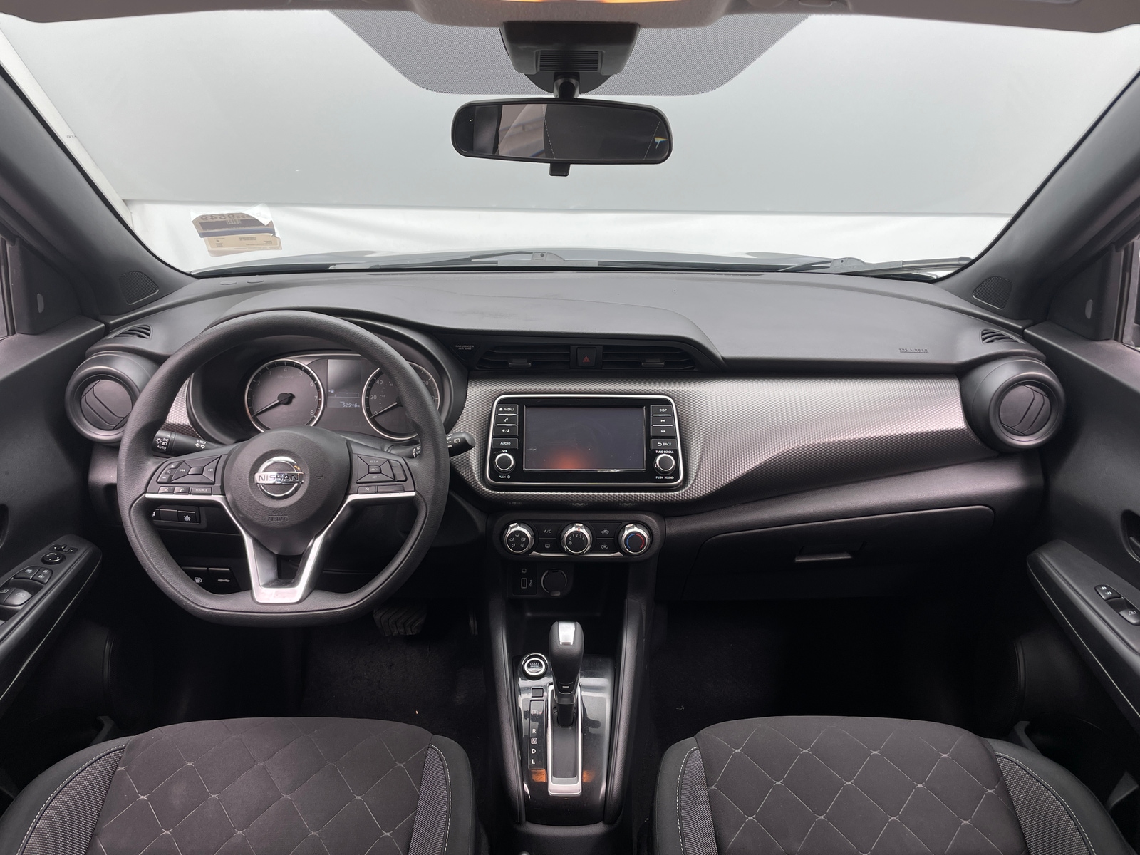 Thumbnail: 2020 Nissan Kicks - 3