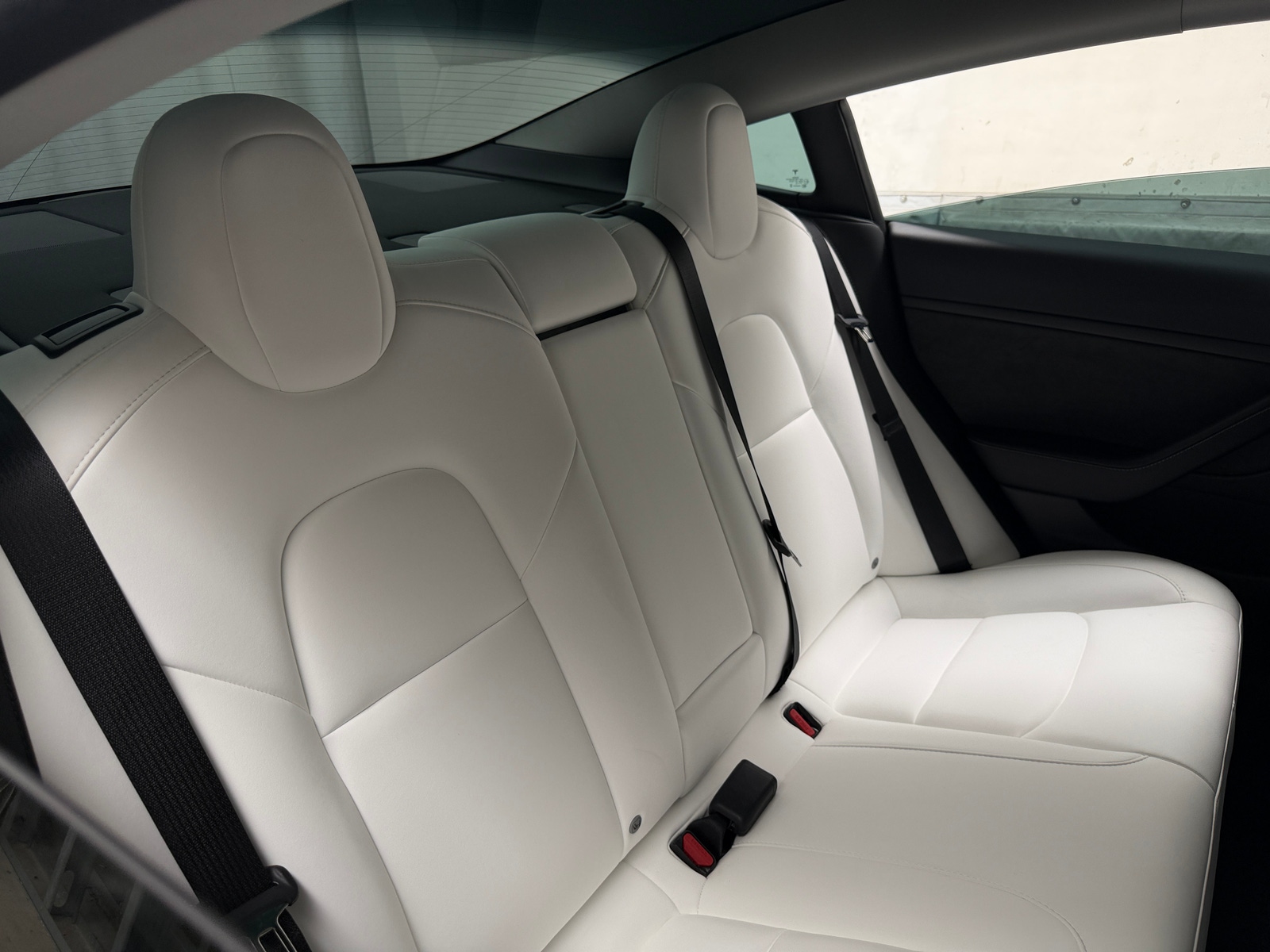 Thumbnail: 2022 Tesla Model 3 - 5