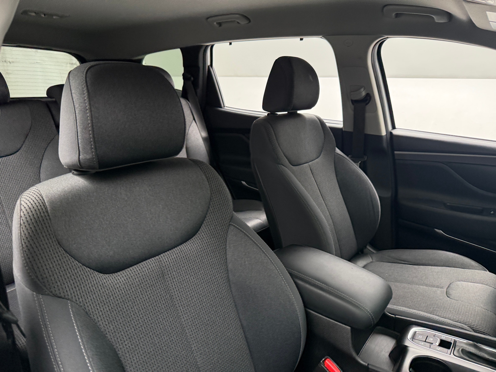 Thumbnail: 2019 Hyundai Santa Fe - 2