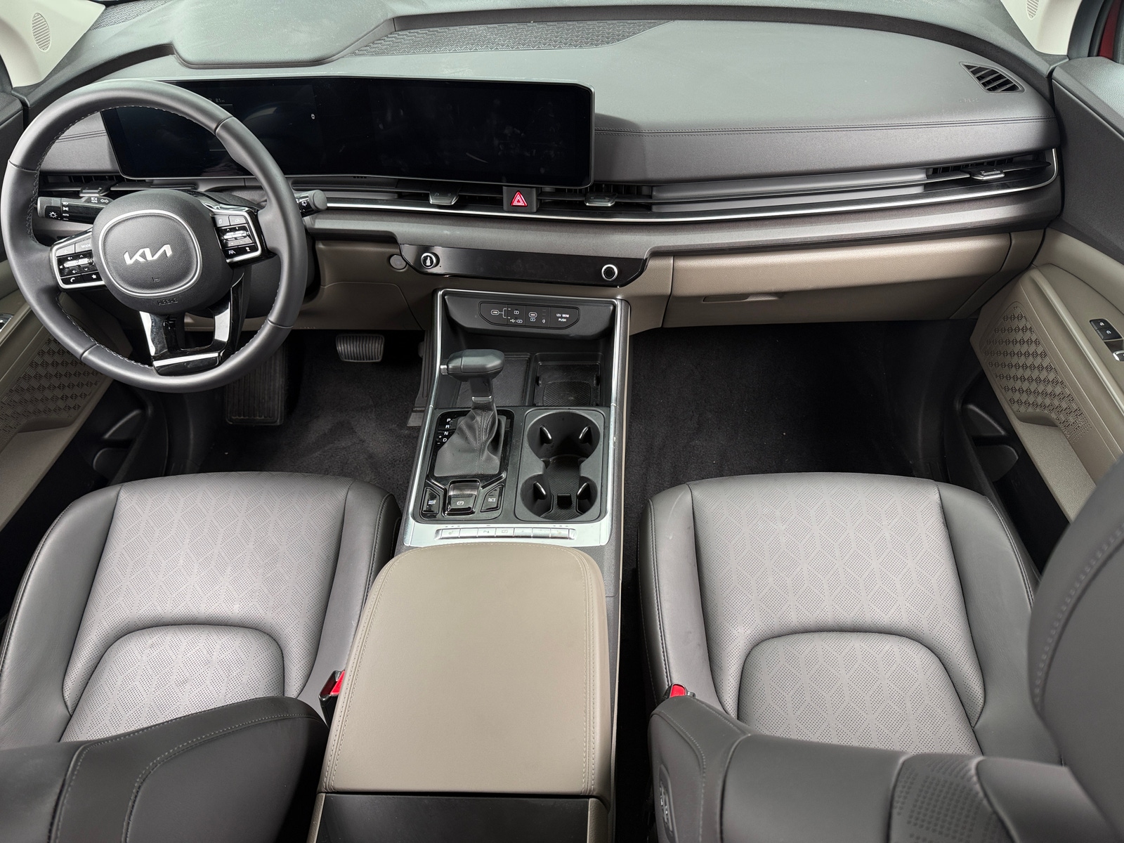 Thumbnail: 2025 Kia Carnival - 2