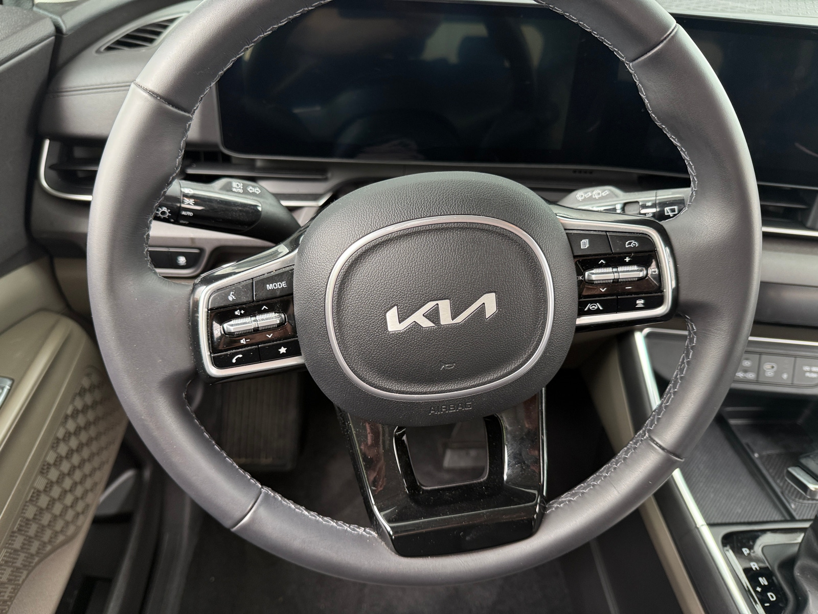 Thumbnail: 2025 Kia Carnival - 4