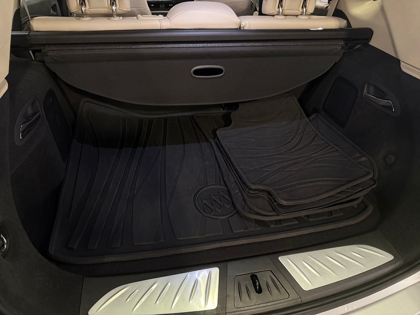 Thumbnail: 2017 Buick Envision - 6