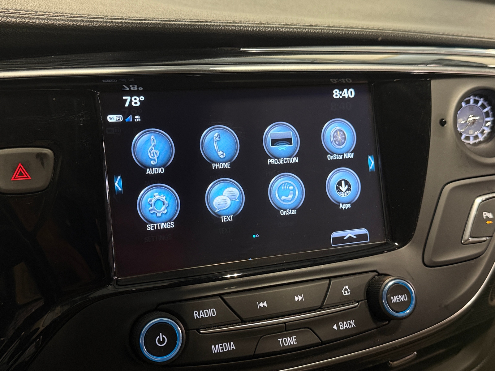 Thumbnail: 2017 Buick Envision - 3