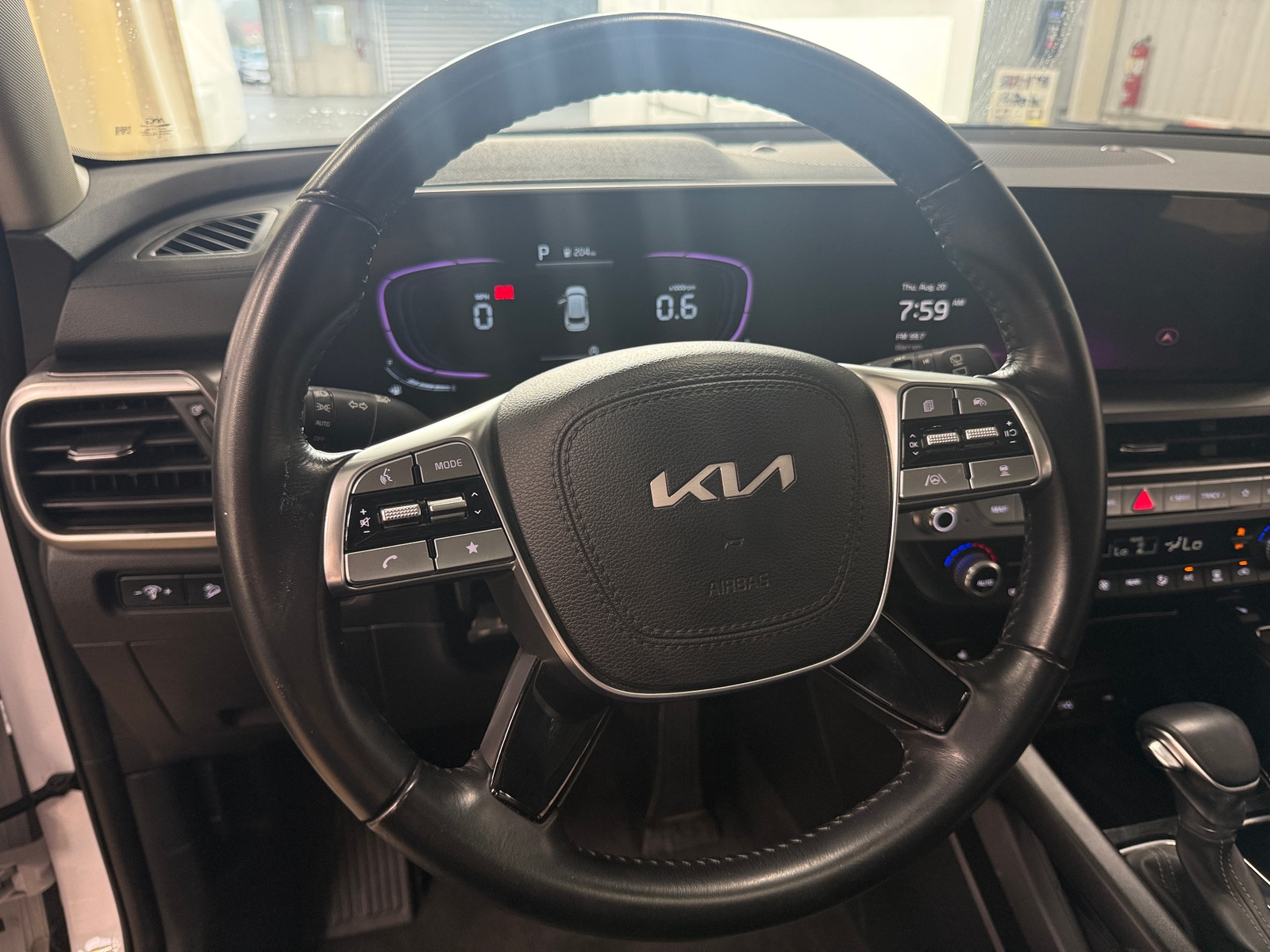 Thumbnail: 2025 Kia Telluride - 4