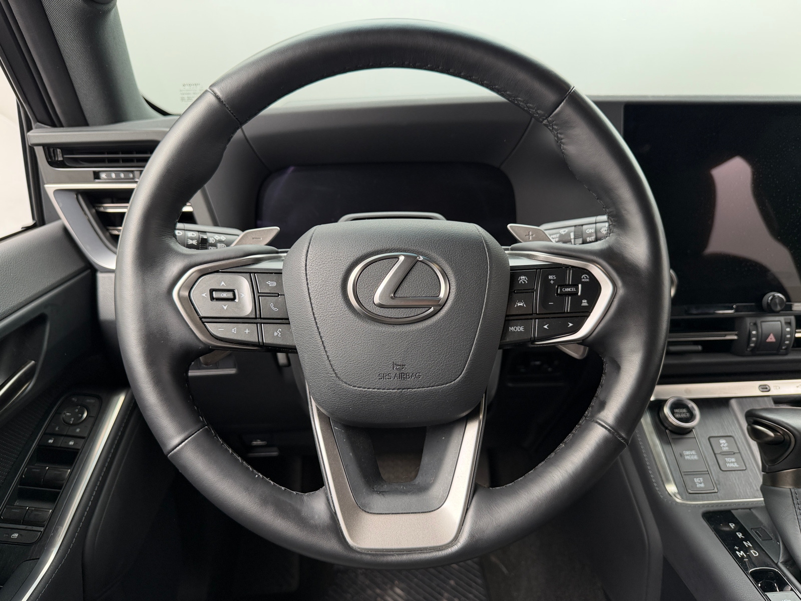 Thumbnail: 2025 Lexus GX - 4