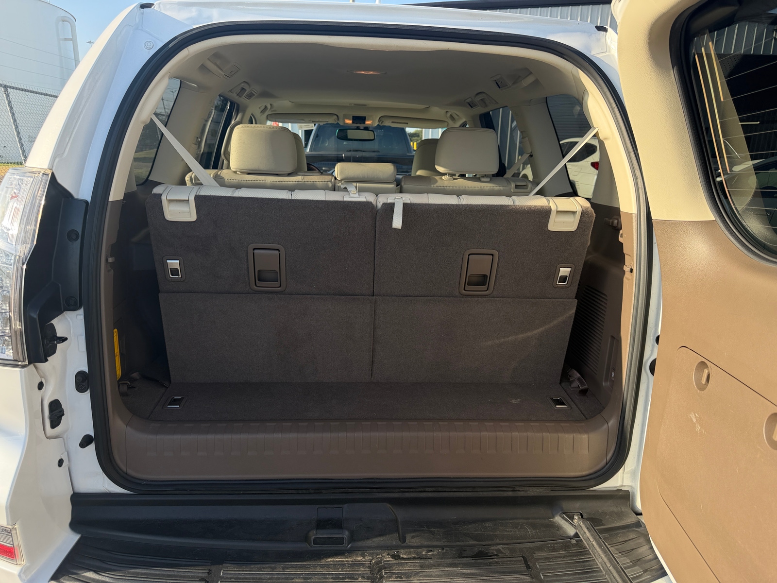 Thumbnail: 2019 Lexus GX - 6