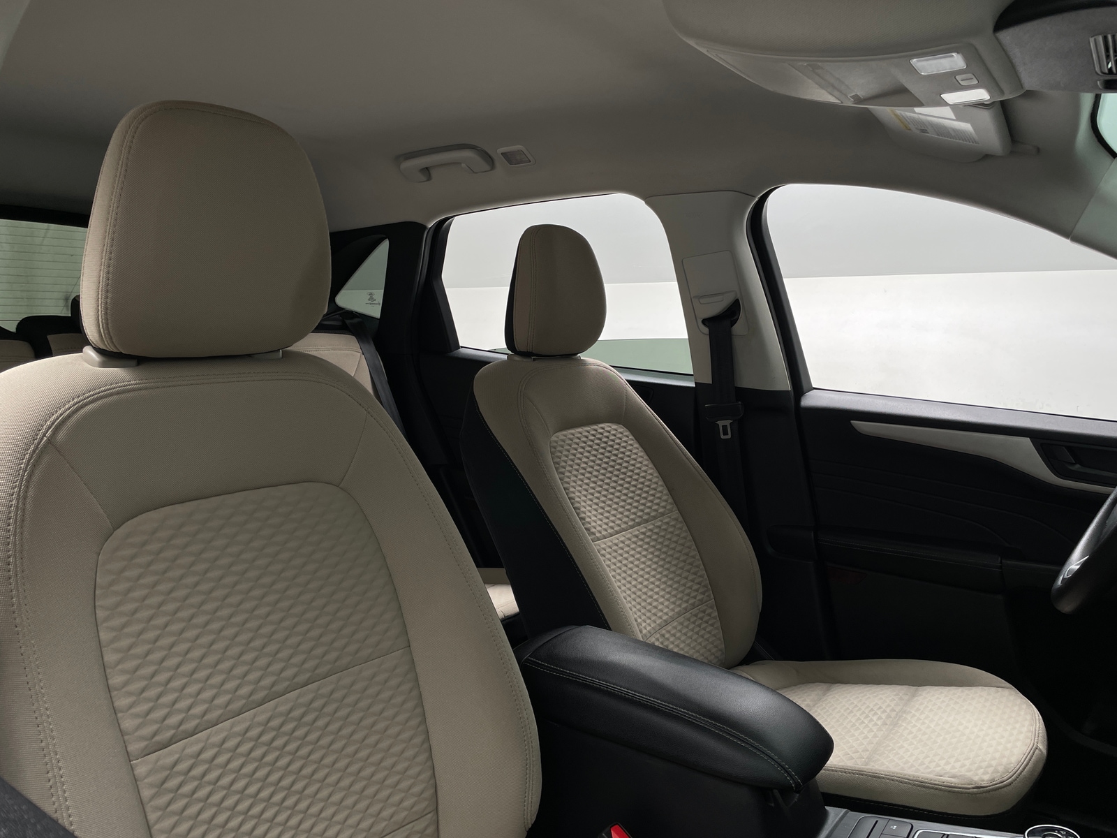 Thumbnail: 2022 Ford Escape - 2