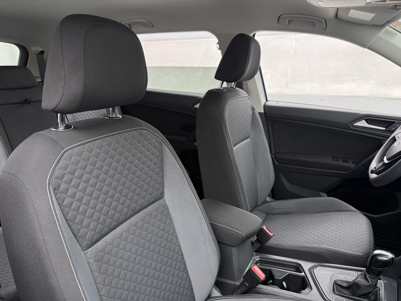 Thumbnail: 2021 Volkswagen Tiguan - 2