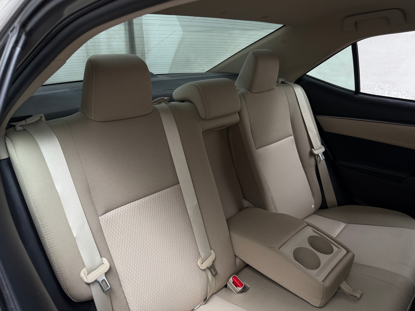 Thumbnail: 2015 Toyota Corolla - 6