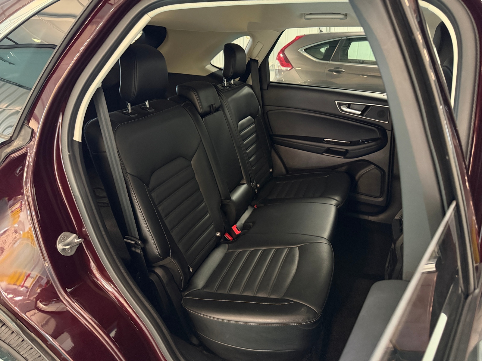 Thumbnail: 2017 Ford Edge - 5