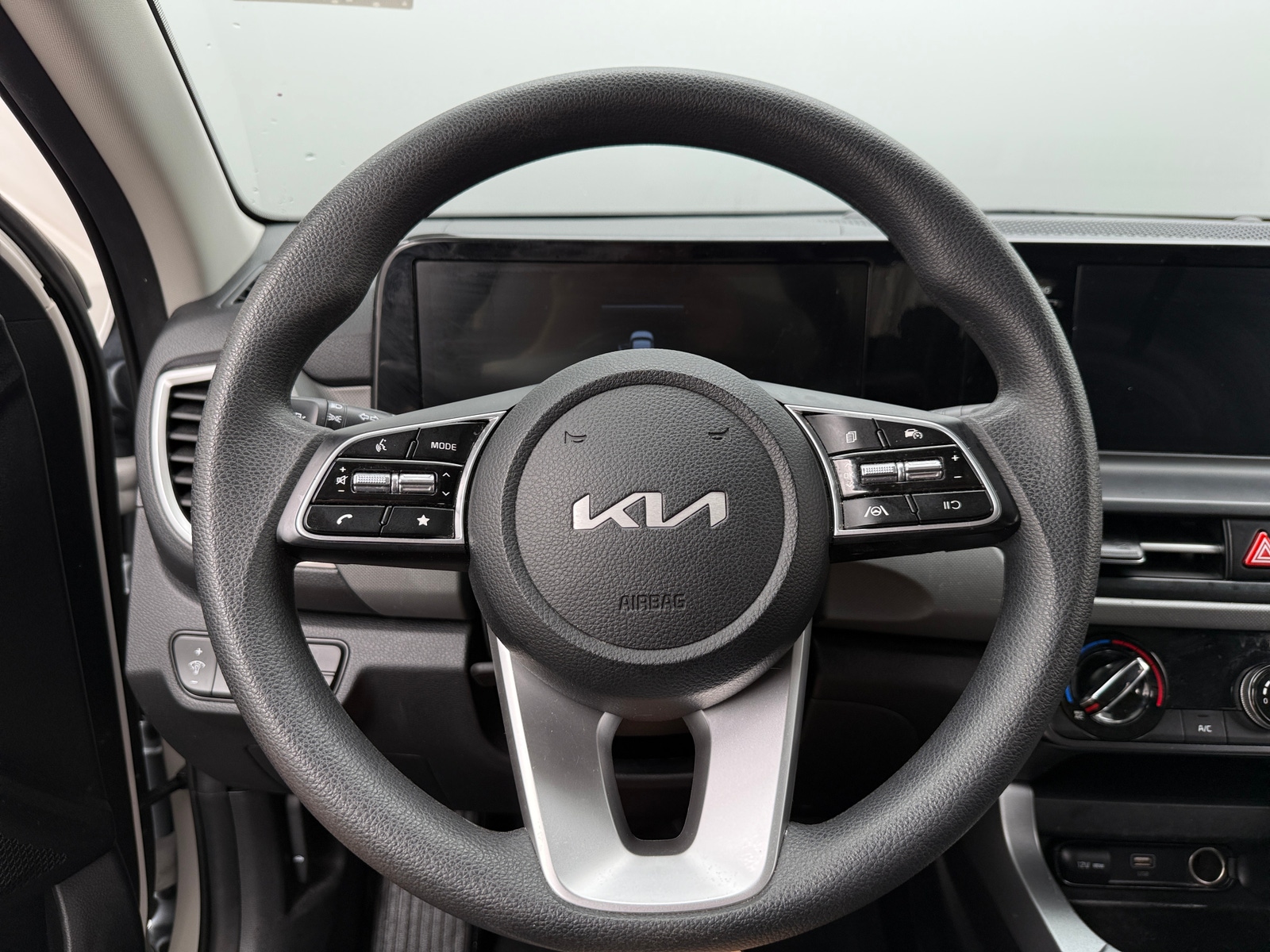 Thumbnail: 2026 Kia Seltos - 5