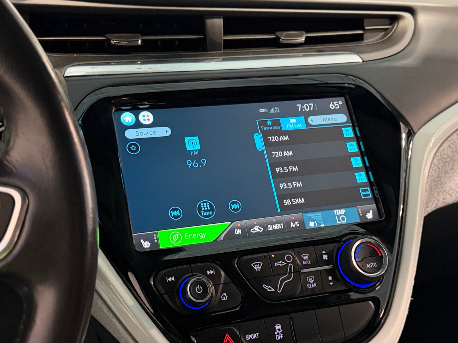 Thumbnail: 2019 Chevrolet Bolt EV - 4