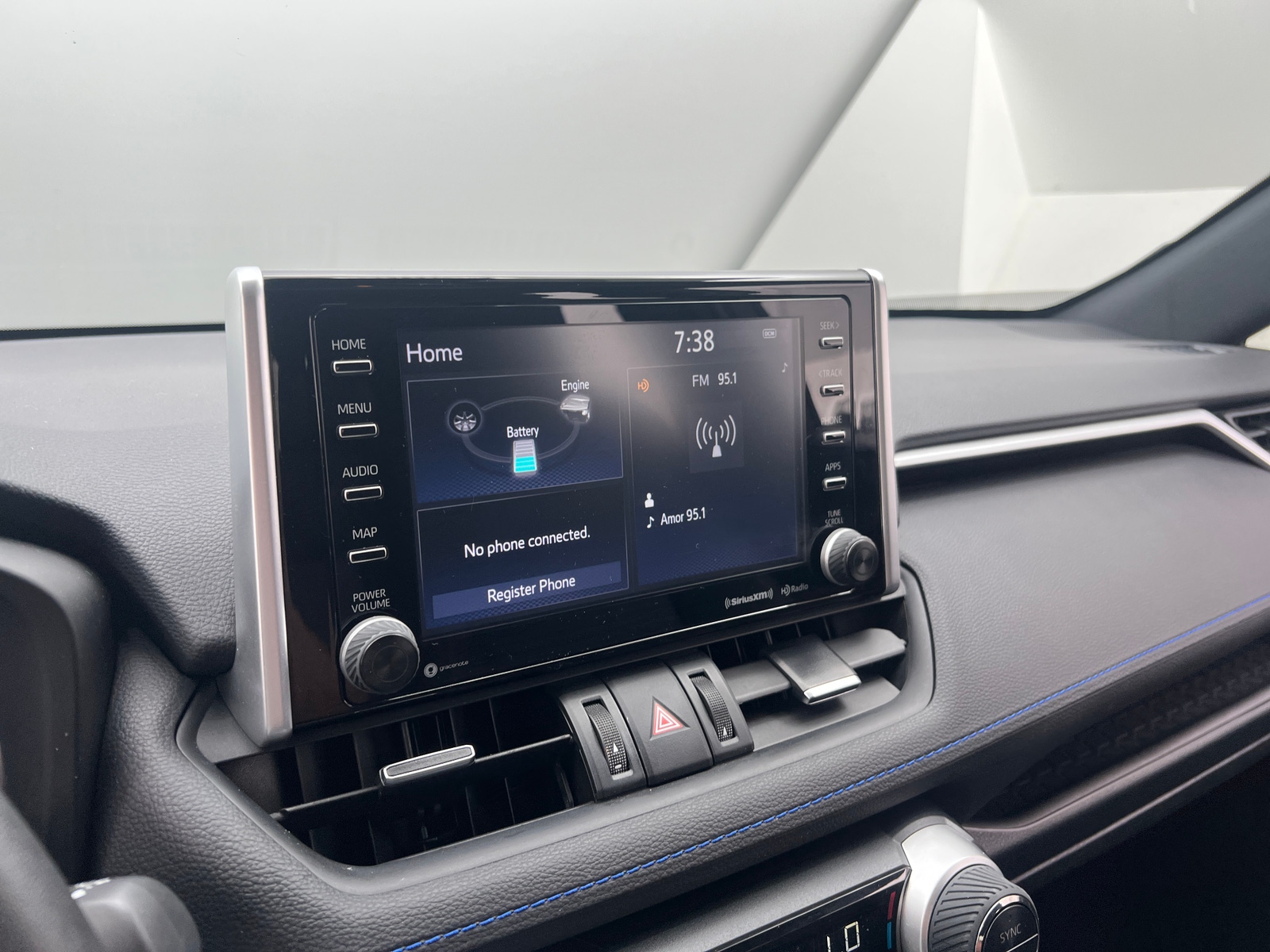 Thumbnail: 2021 Toyota RAV4 - 3
