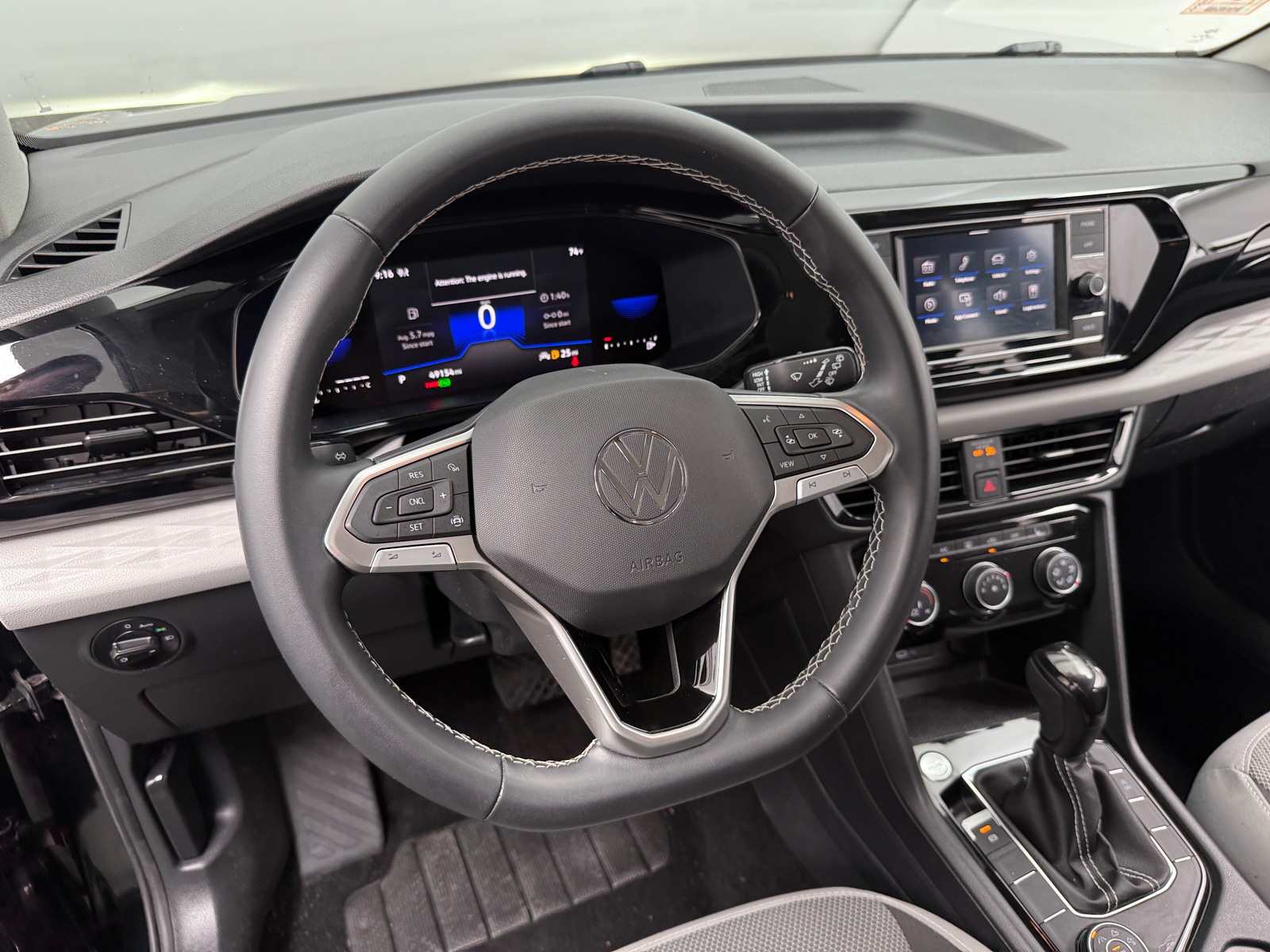 Thumbnail: 2023 Volkswagen Taos - 5
