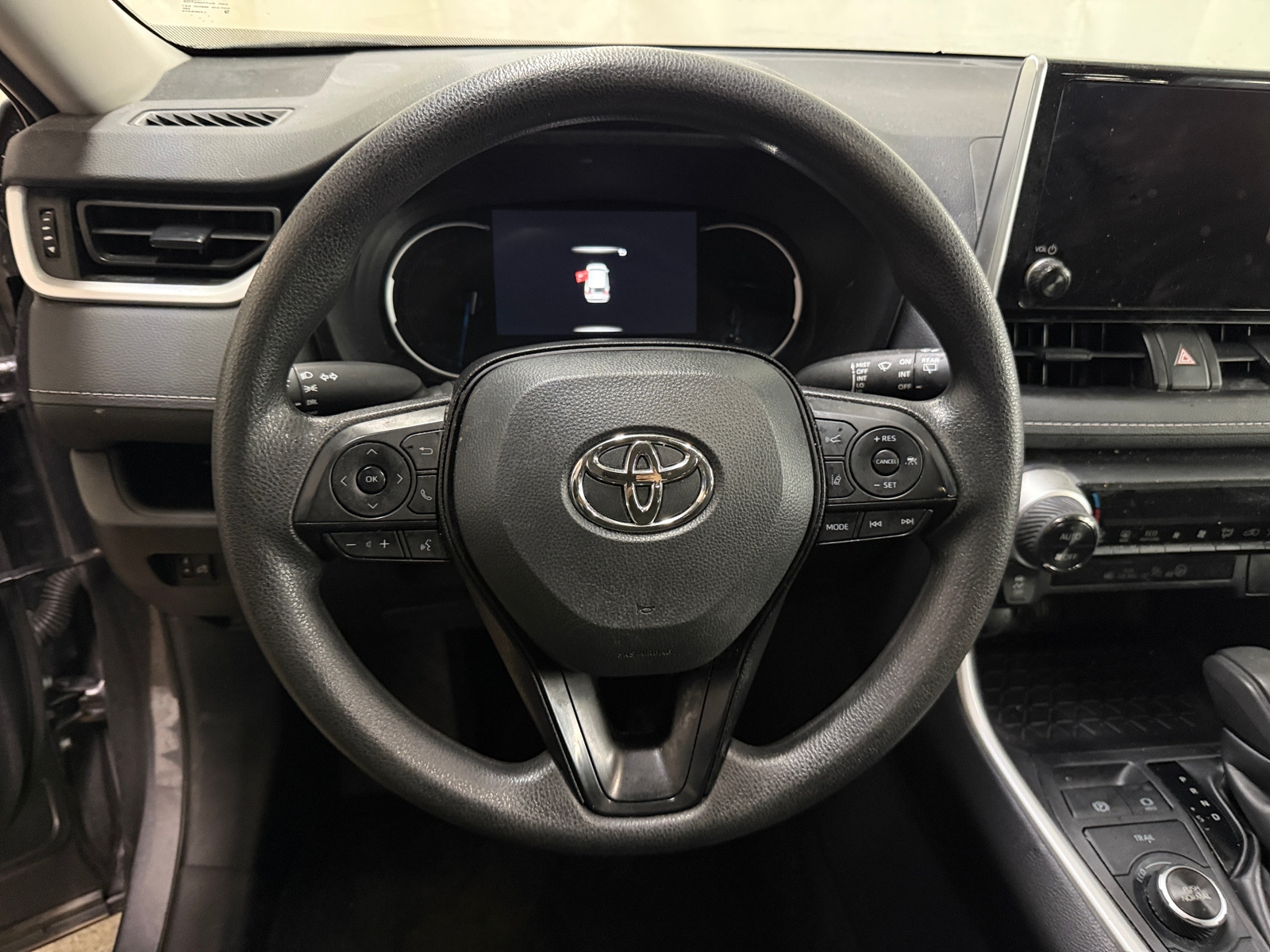 Thumbnail: 2025 Toyota RAV4 - 5
