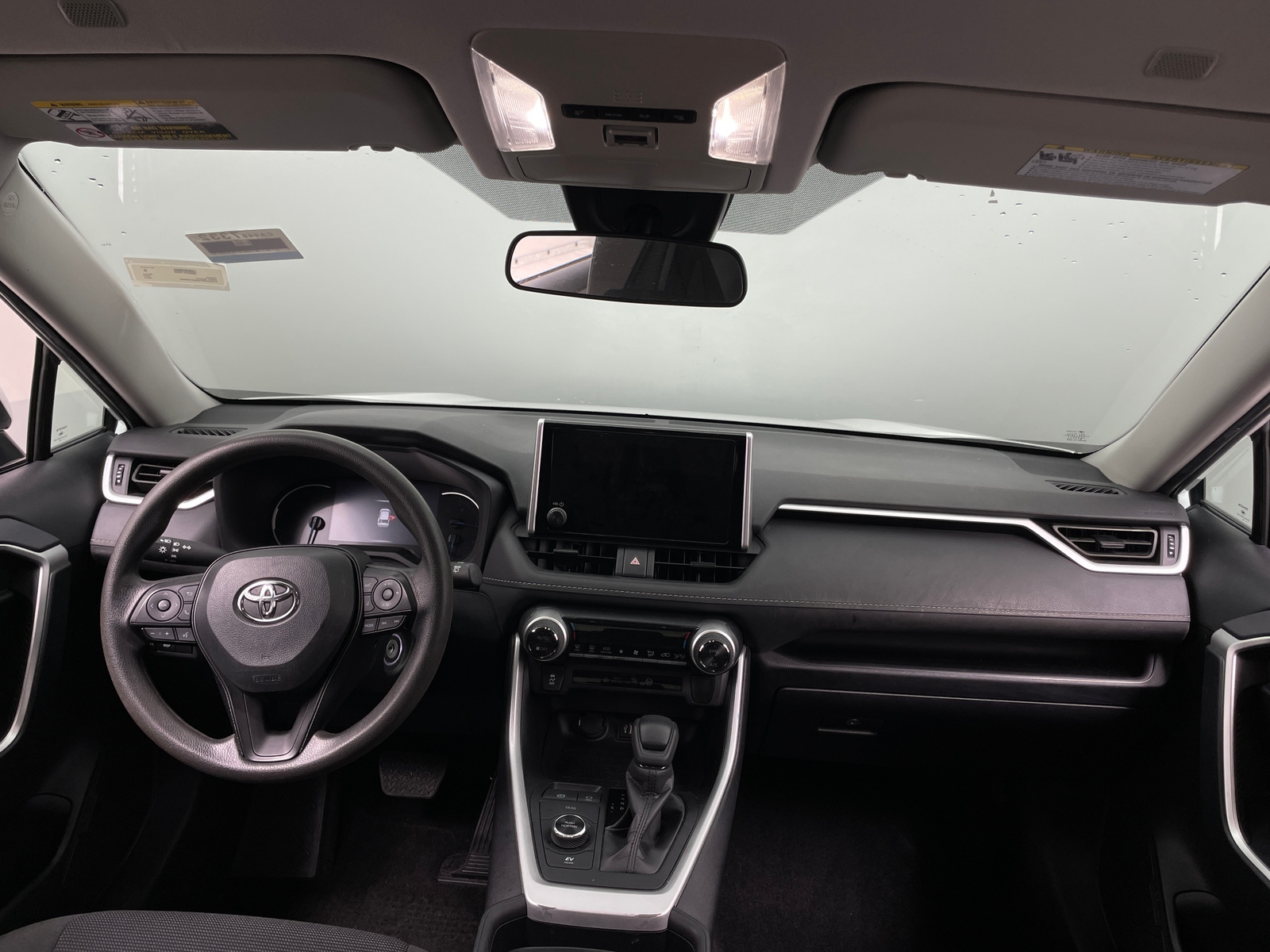 Thumbnail: 2024 Toyota RAV4 - 3