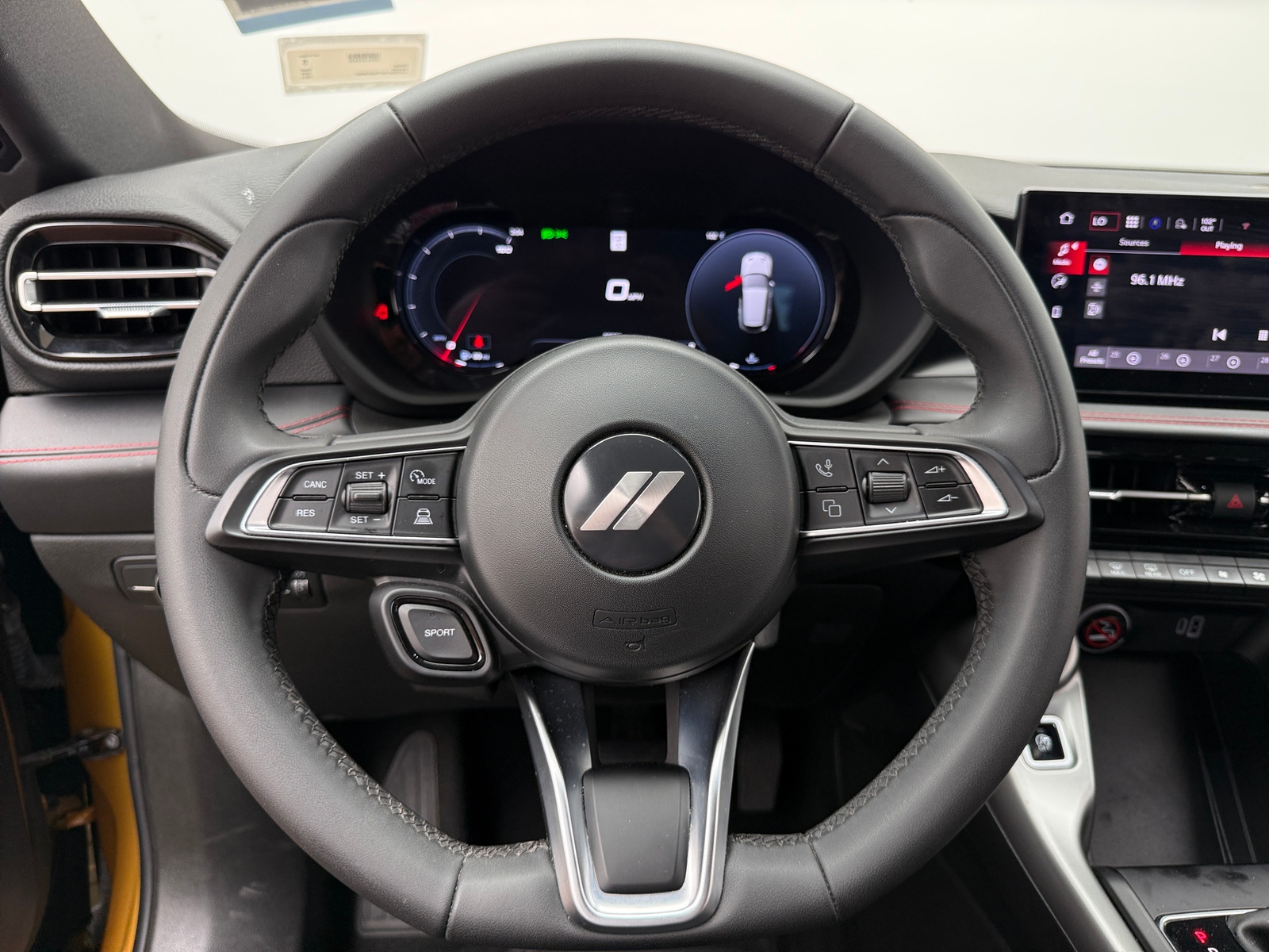 Thumbnail: 2024 Dodge Hornet - 4