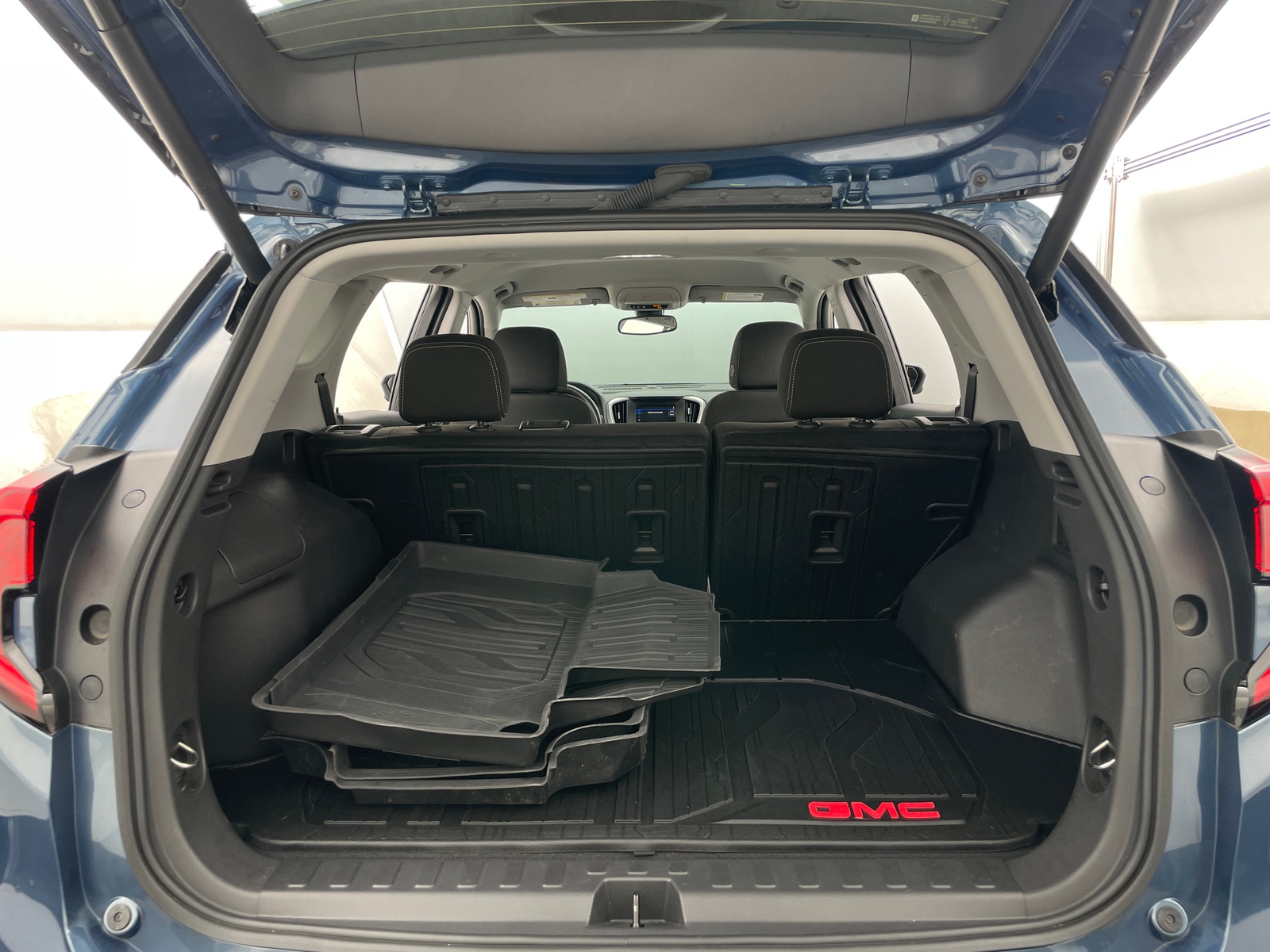 Thumbnail: 2024 GMC Terrain - 7