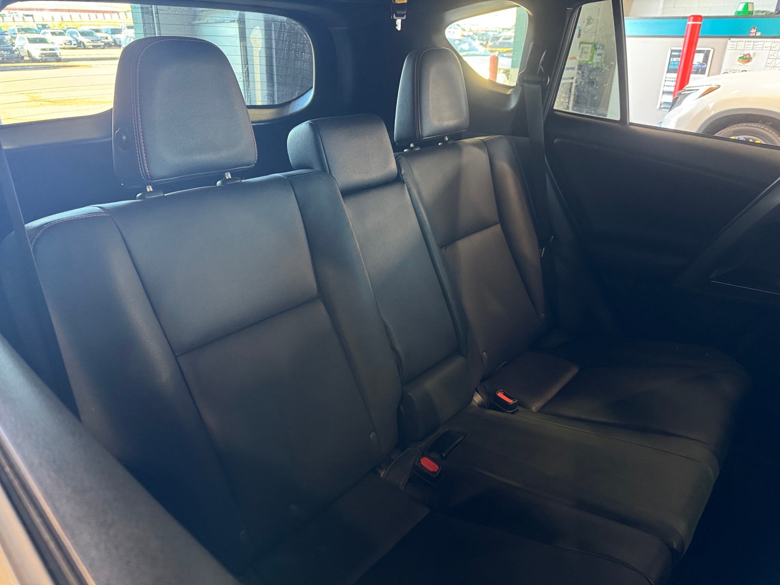 Thumbnail: 2016 Toyota RAV4 - 5