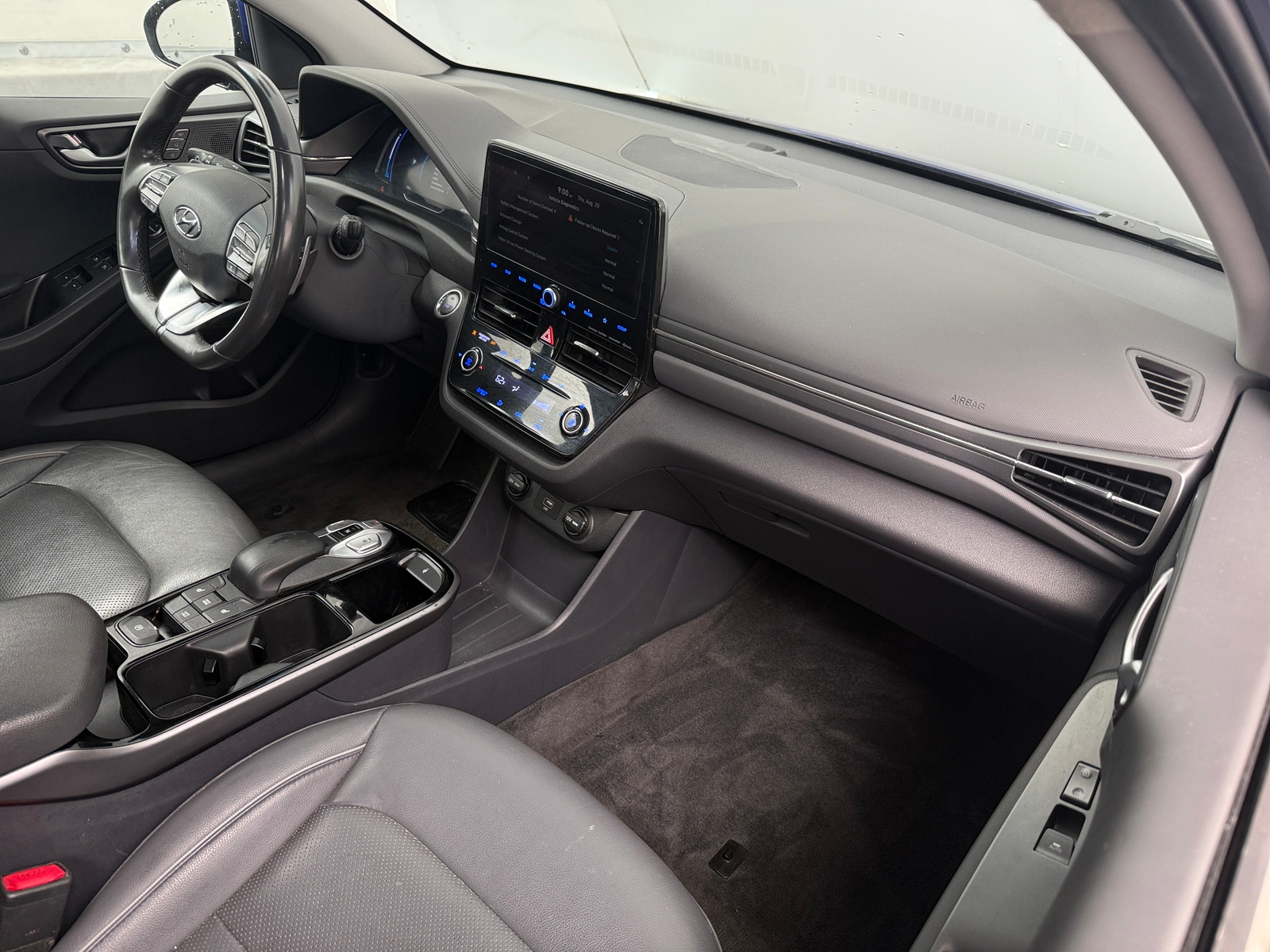 Thumbnail: 2021 Hyundai Ioniq - 2