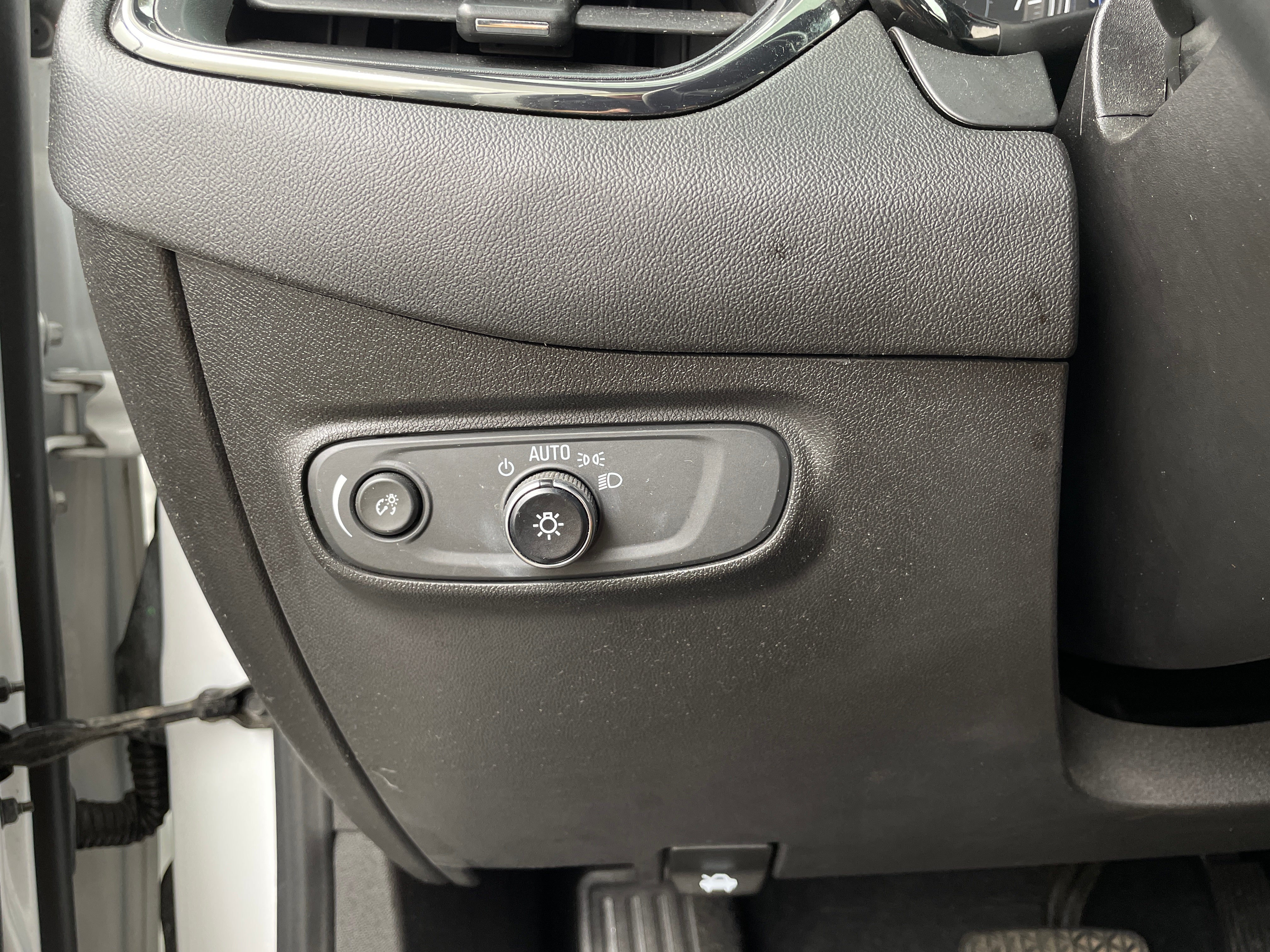 2022 Chevrolet Equinox RS - Photo 11