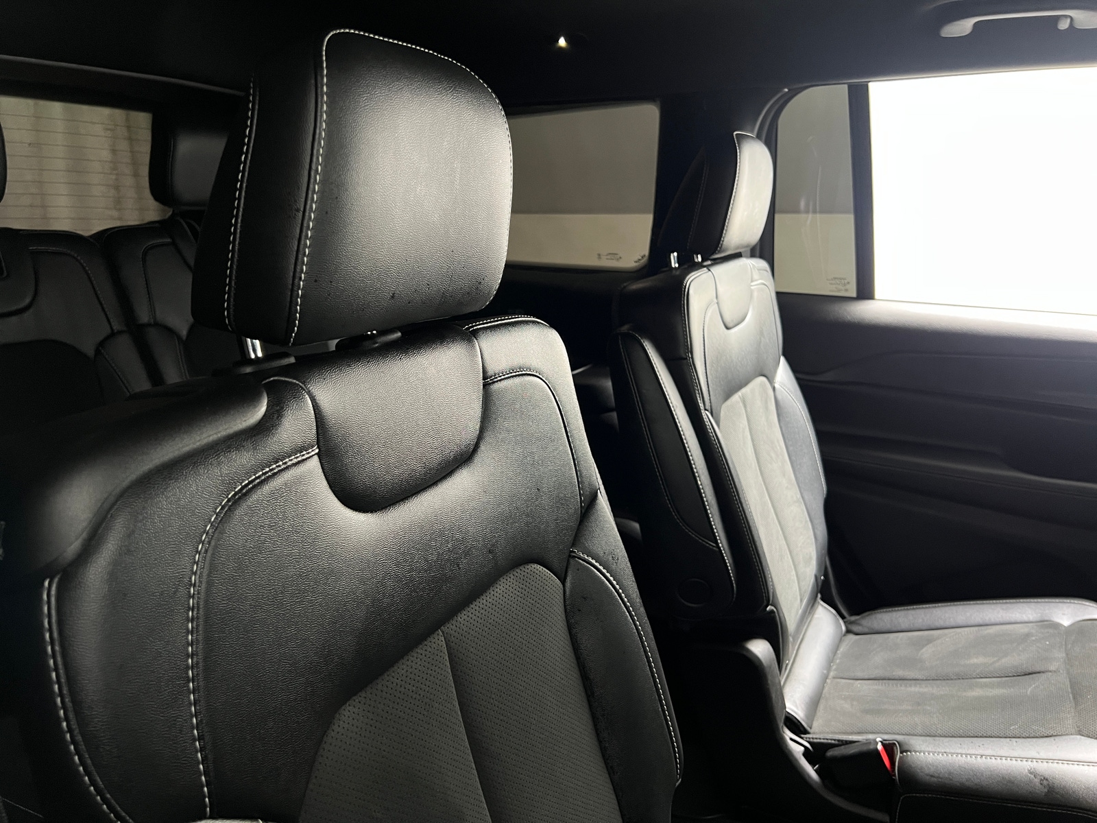 Thumbnail: 2024 Jeep Grand Cherokee L - 5