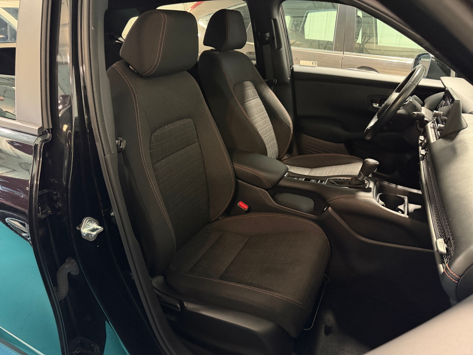 Thumbnail: 2023 Honda HR-V - 2