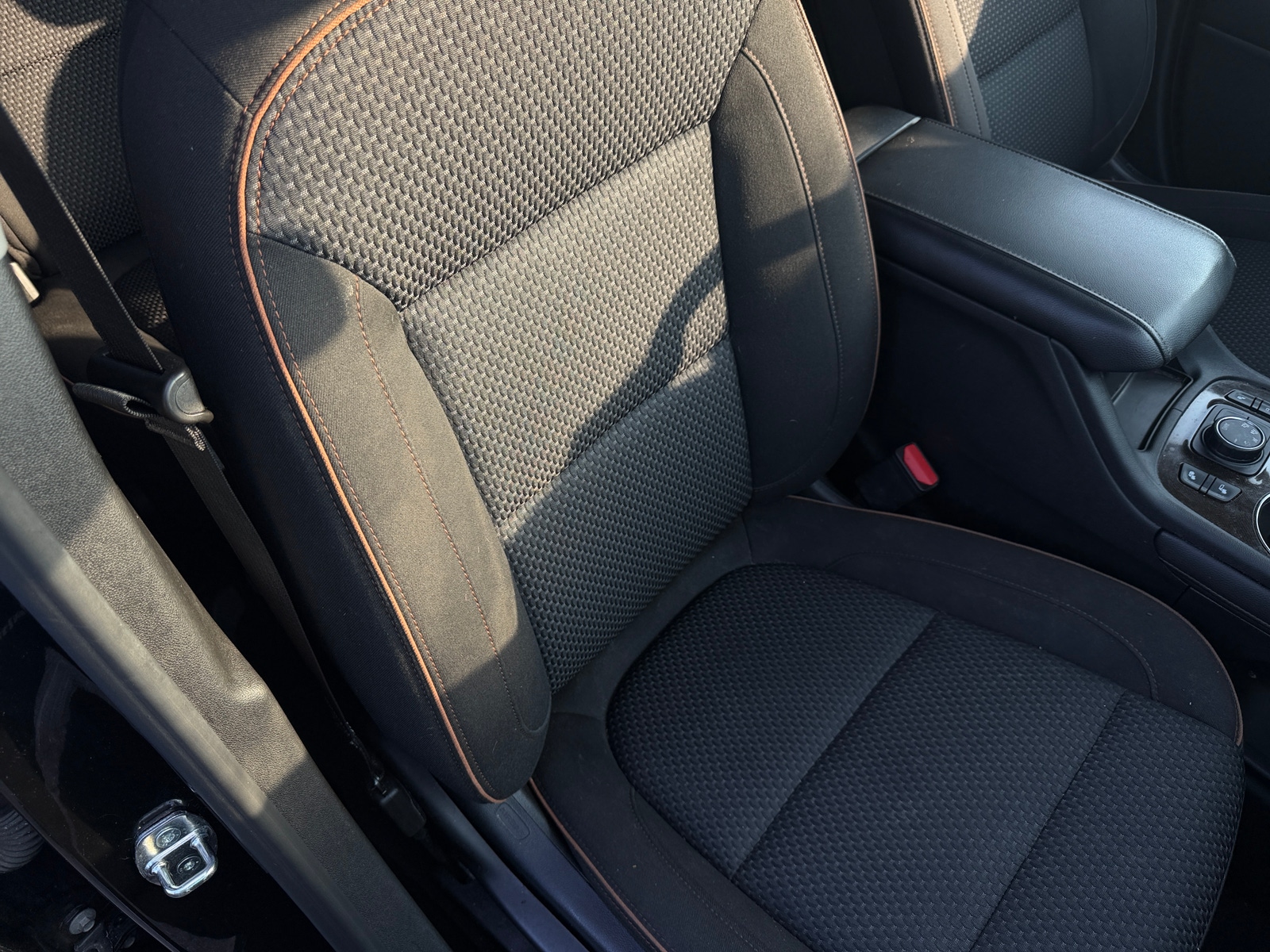 Thumbnail: 2020 GMC Acadia - 2