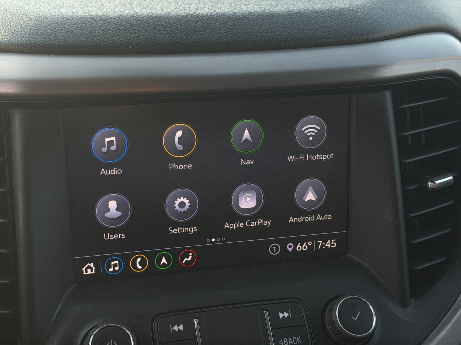 Thumbnail: 2020 GMC Acadia - 4