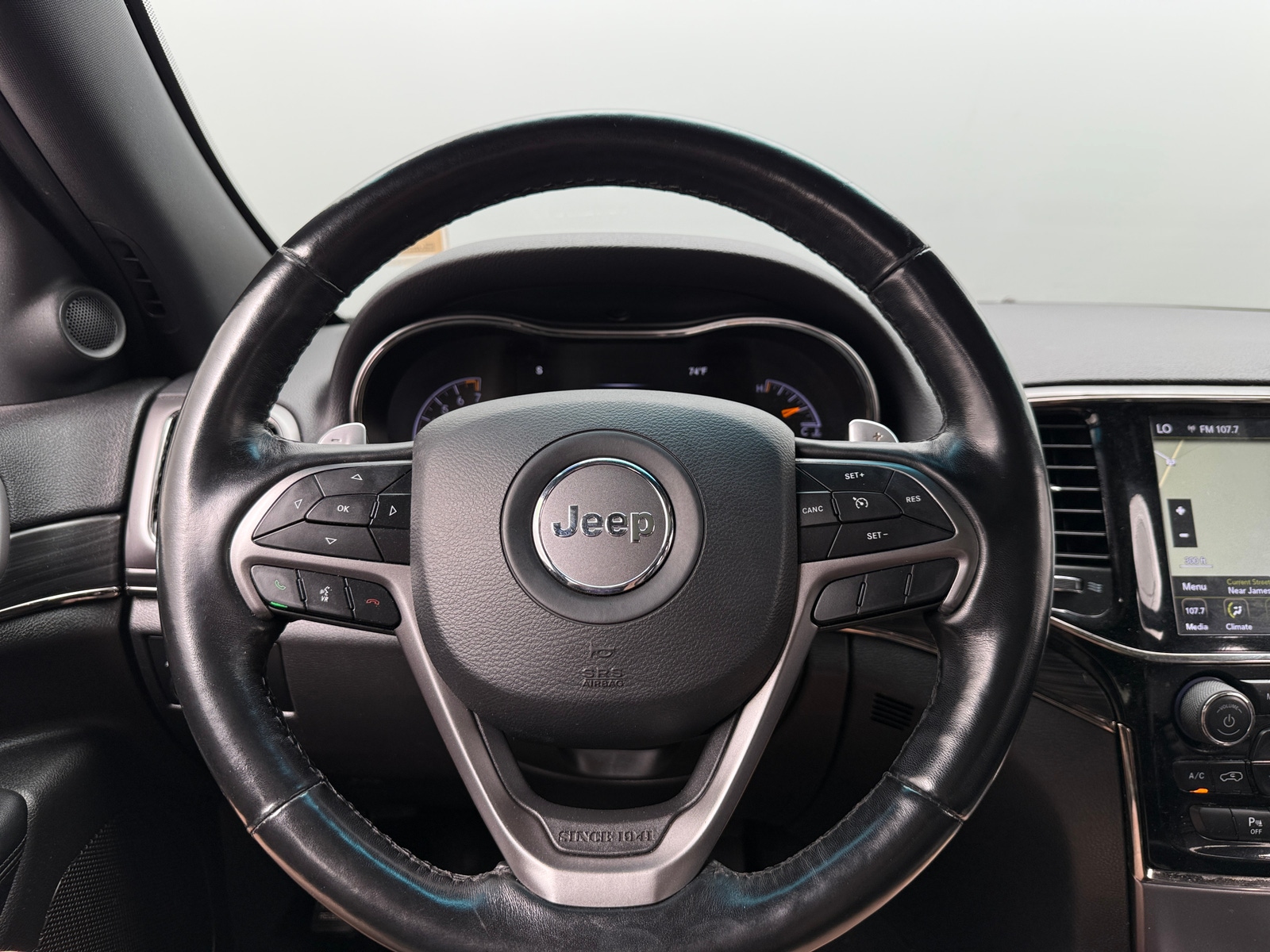 Thumbnail: 2020 Jeep Grand Cherokee - 4