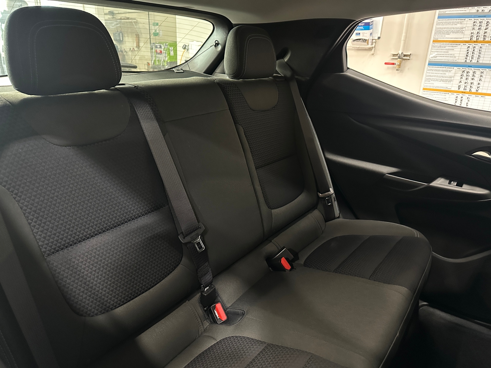 Thumbnail: 2023 Chevrolet Bolt EUV - 6